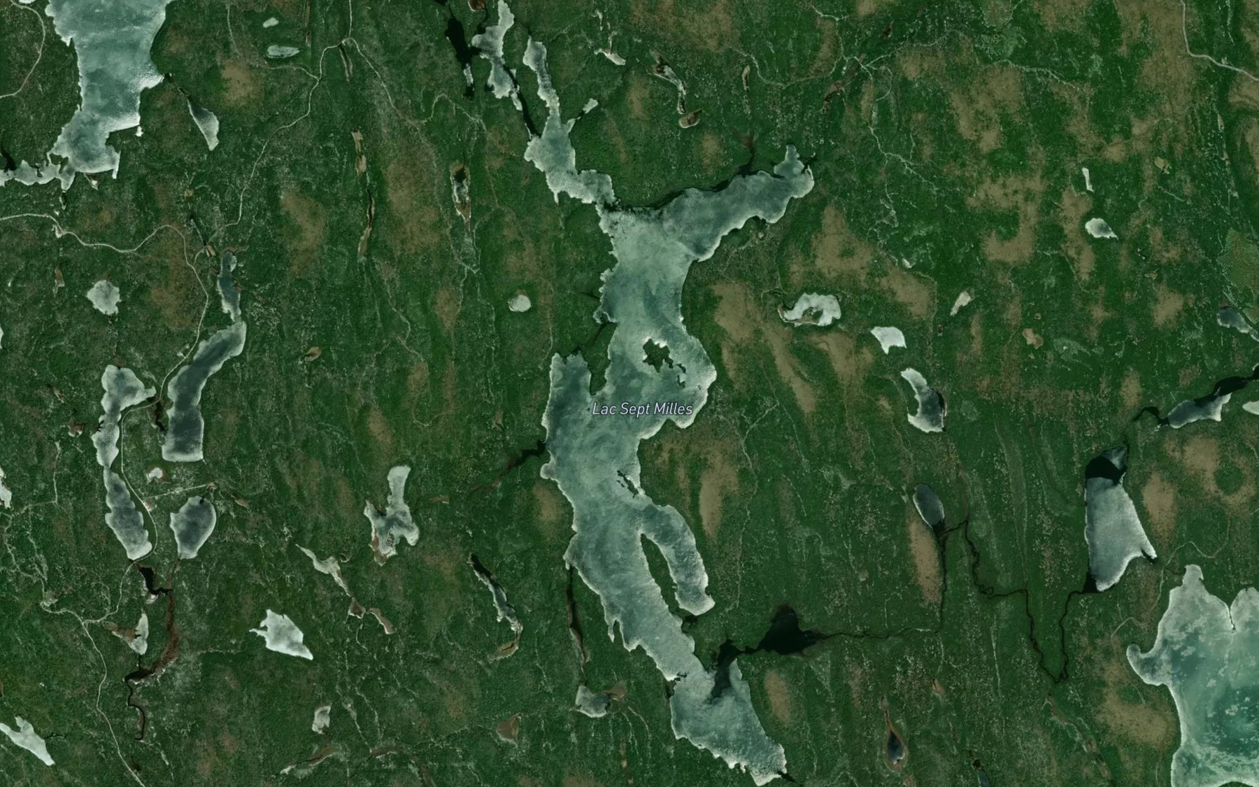 Satellite map of the Lac Sept Milles