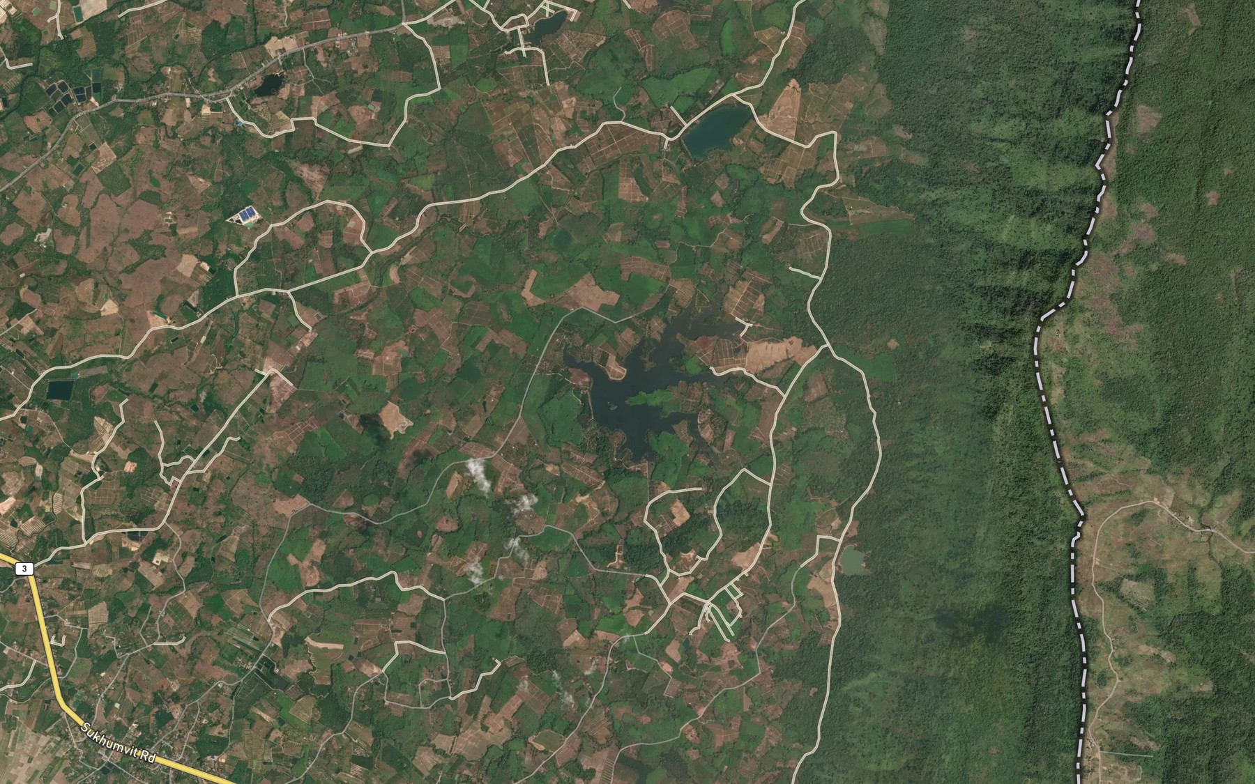 Satellite map of the Ang Kep Nam Sa Kho