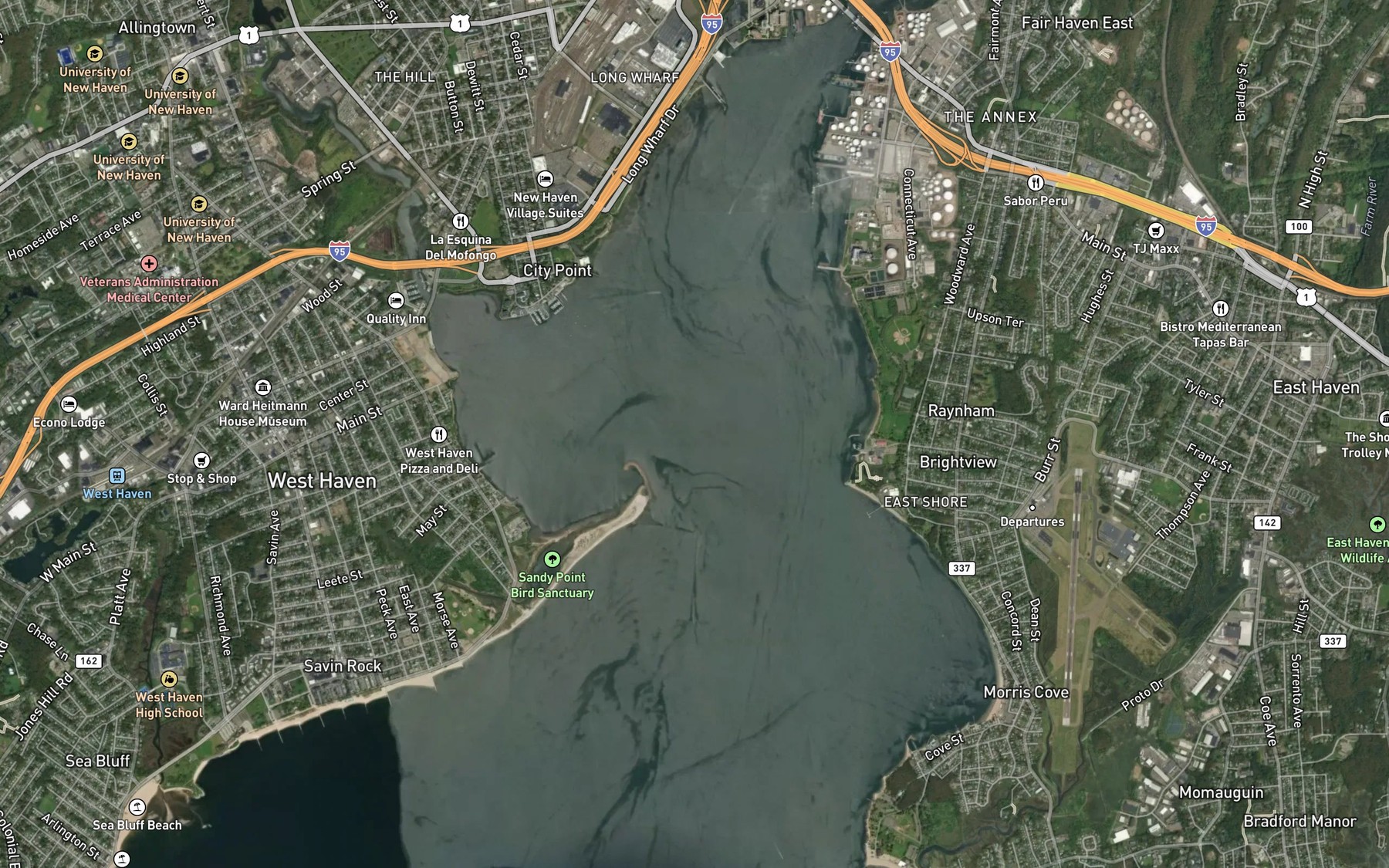 Satellite map of the New Haven Harbor