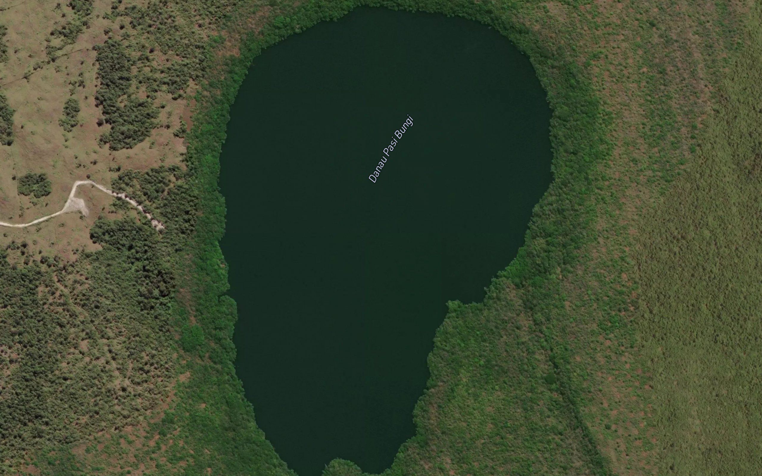Danau Airasin