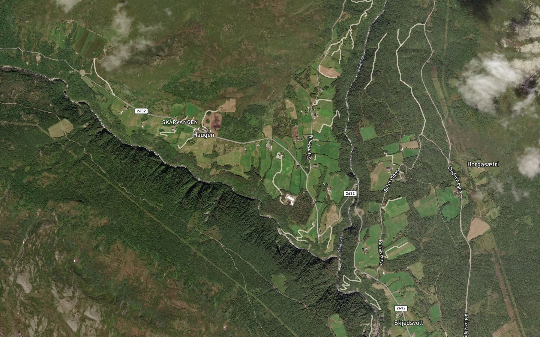 Satellite map of the Teigjebekken