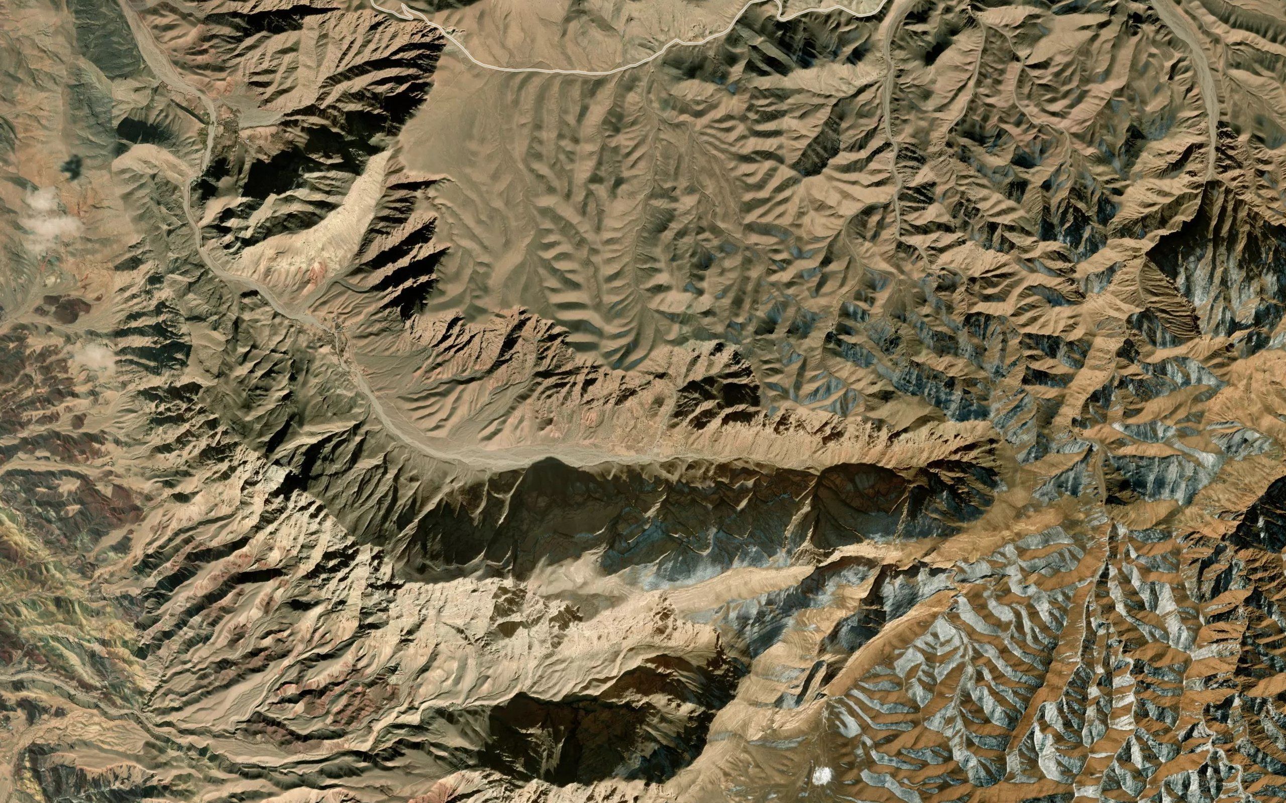 Cheshmeh-ye Chenaru