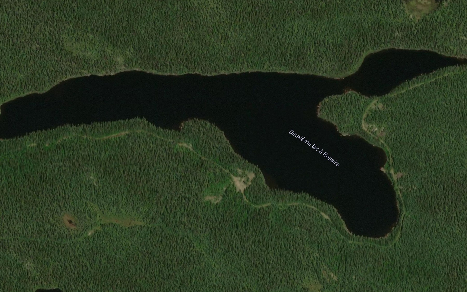 Satellite map of the Deuxieme lac a Rosaire