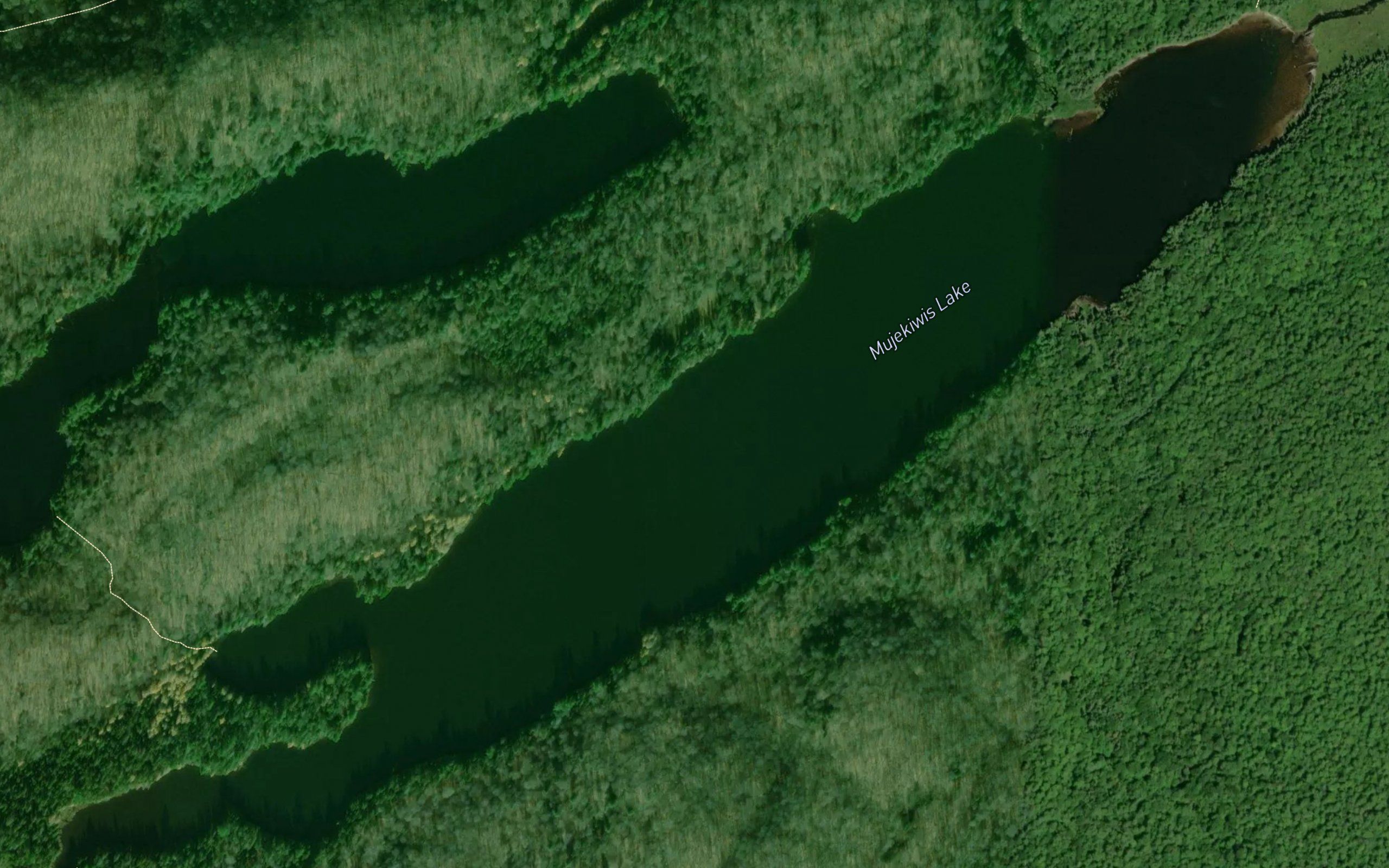 Mujekiwis Lake