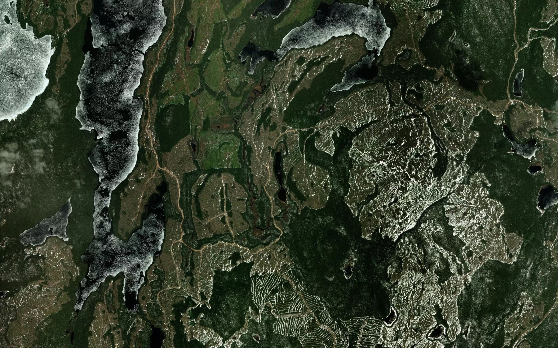 Satellite map of the Lac en Voyagerie