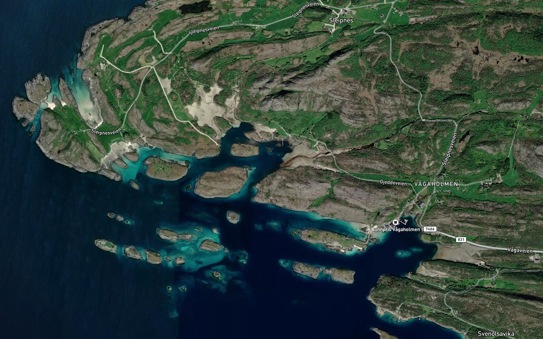 Satellite map of the Gjeddvika