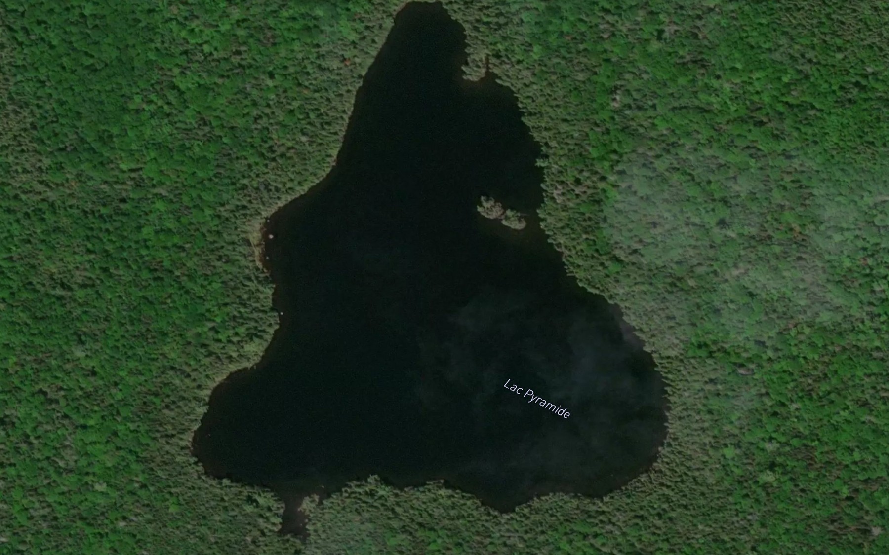 Satellite map of the Lac Pyramide