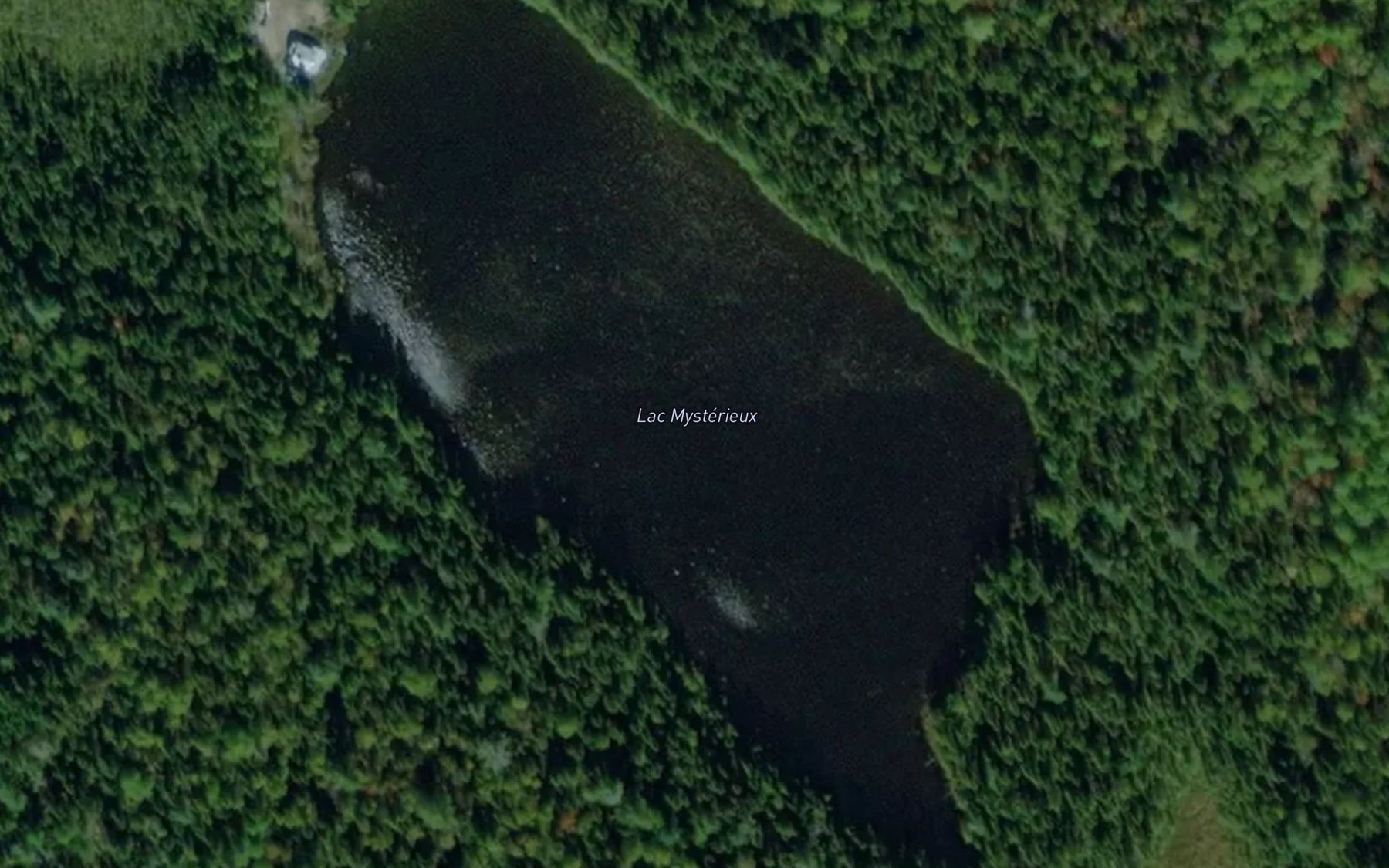Satellite map of the Lac Mysterieux