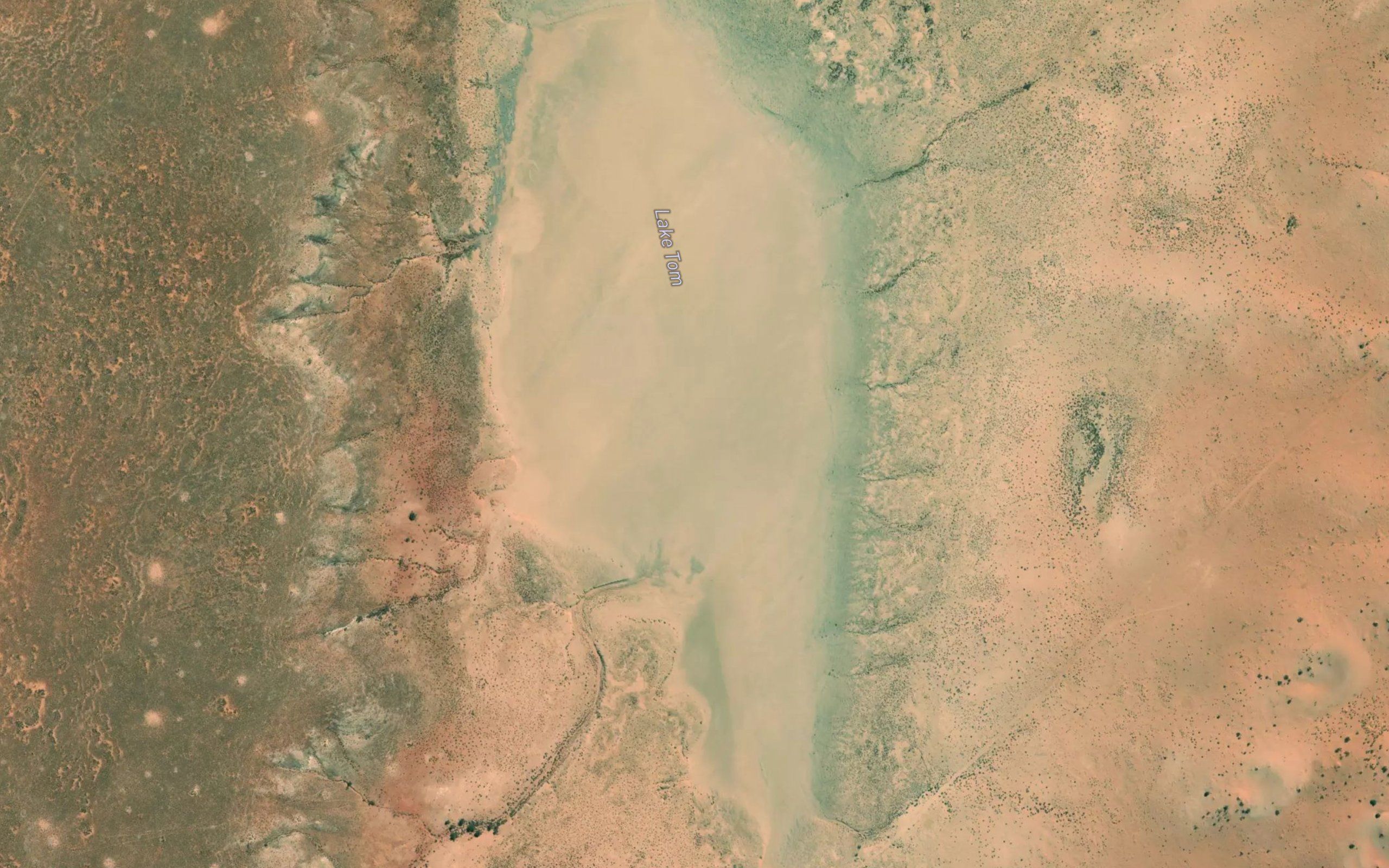 Lake Tom