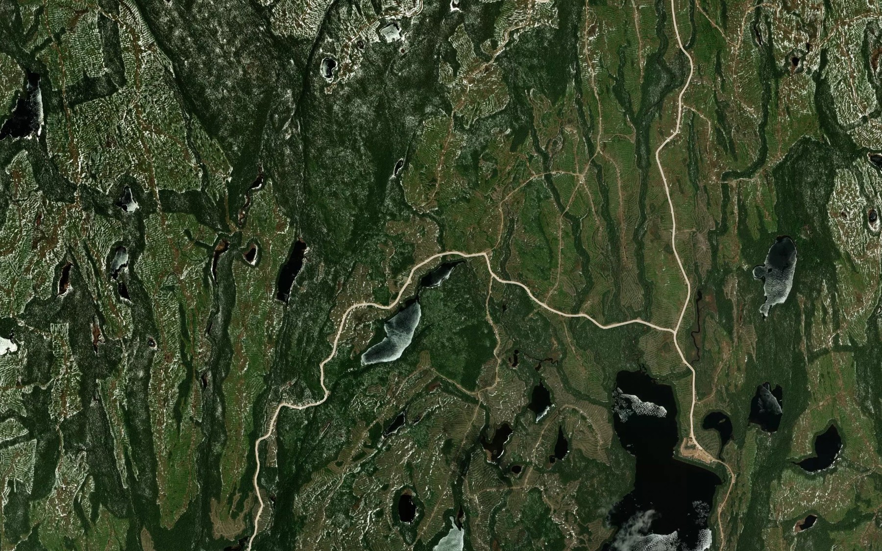 Satellite map of the Lac Camiot