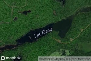 Lac Etroit
