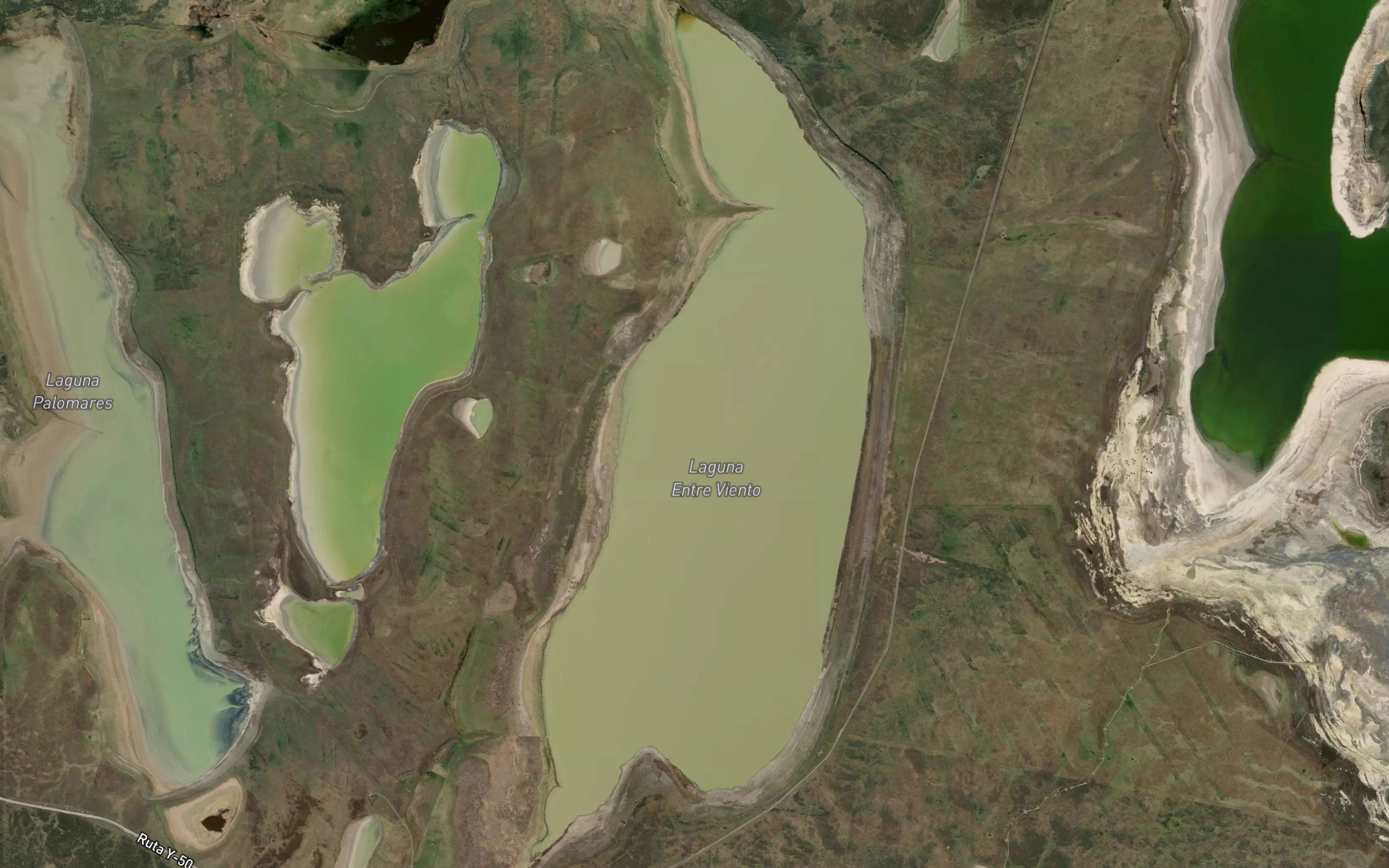 Laguna Entre Vientos
