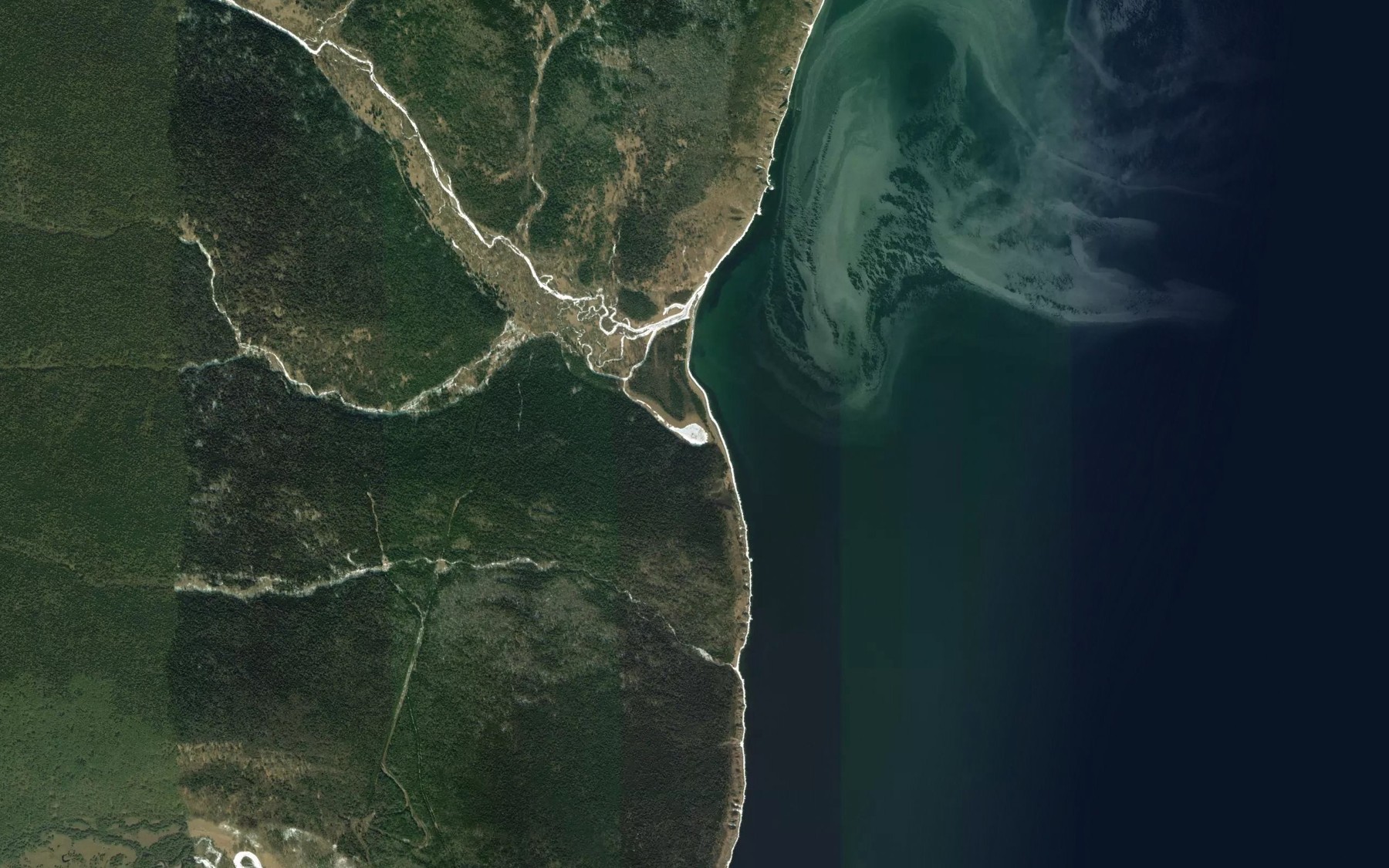 Satellite map of the Ozero Lugovoye