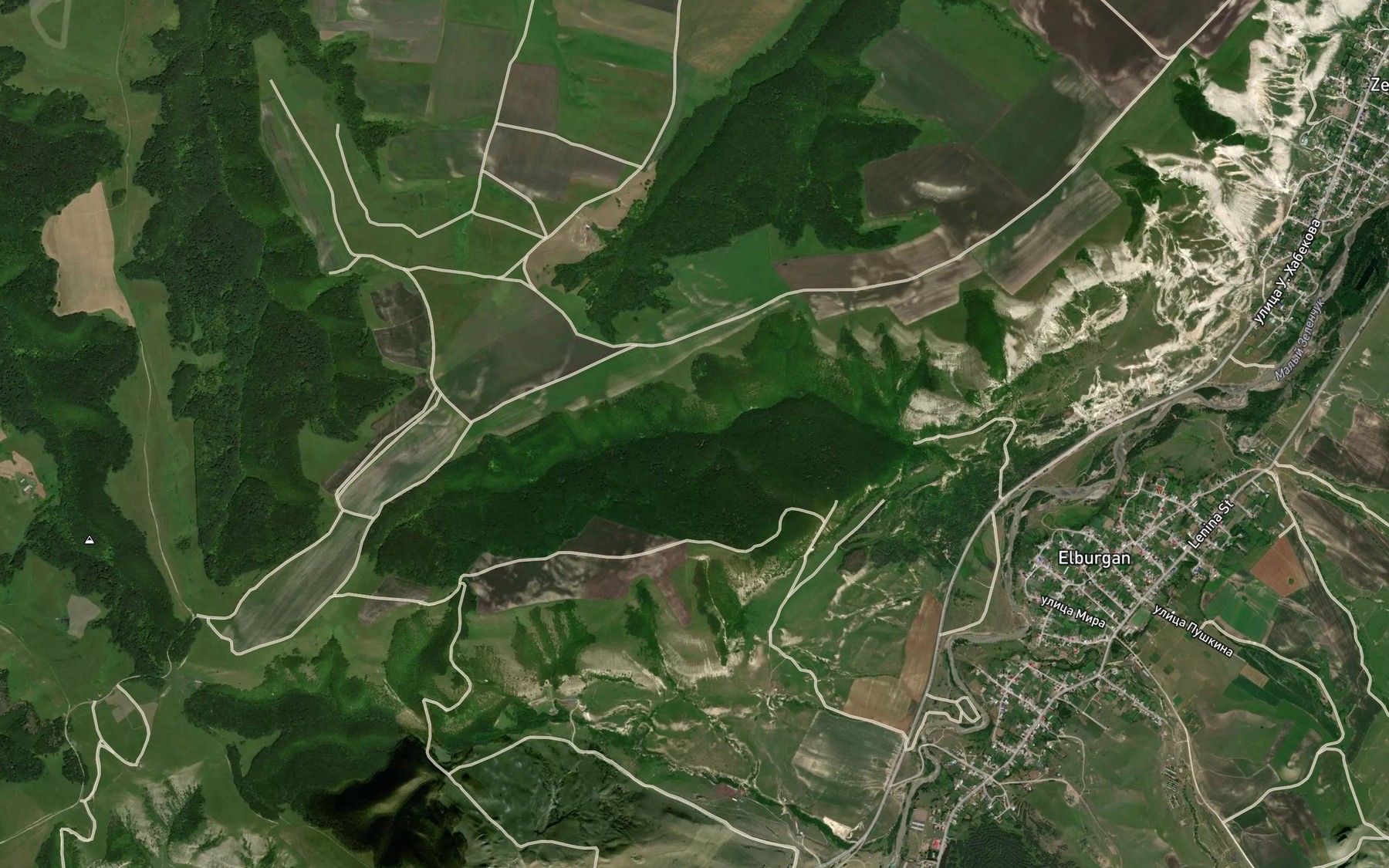Satellite map of the Balka Pkhamakhuko