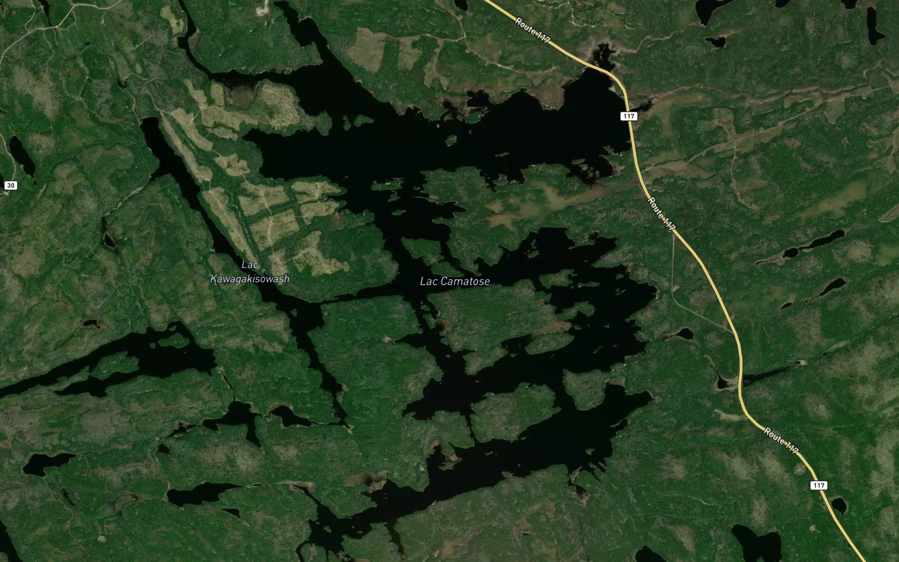 Satellite map of the Lac Camatose