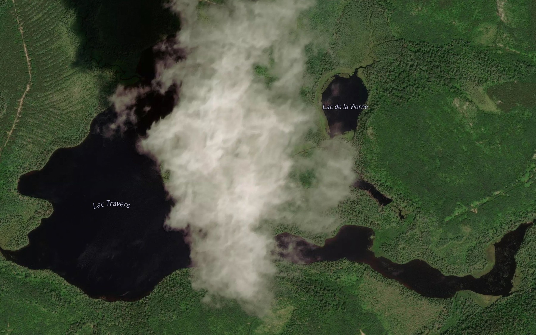 Satellite map of the Lac Travers