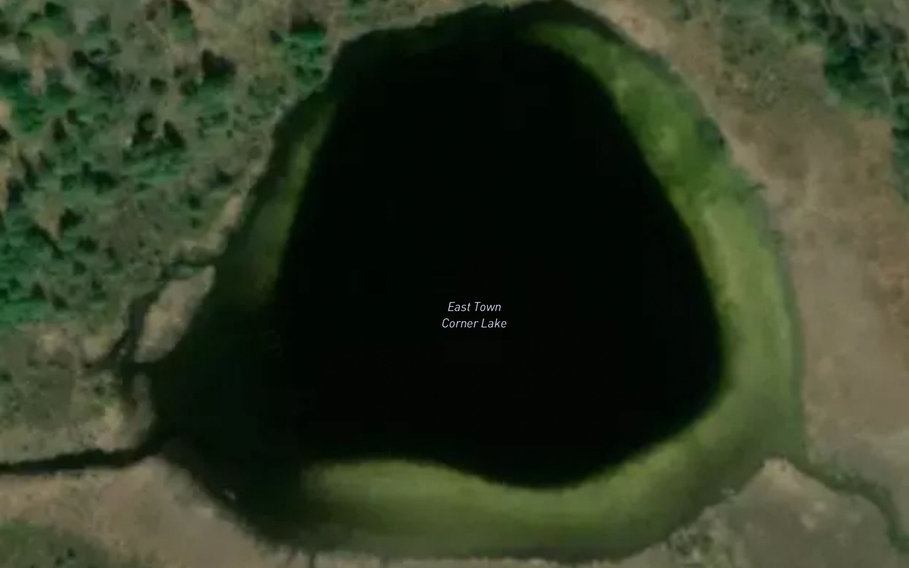 Satellite map of the East Town Corner Lake