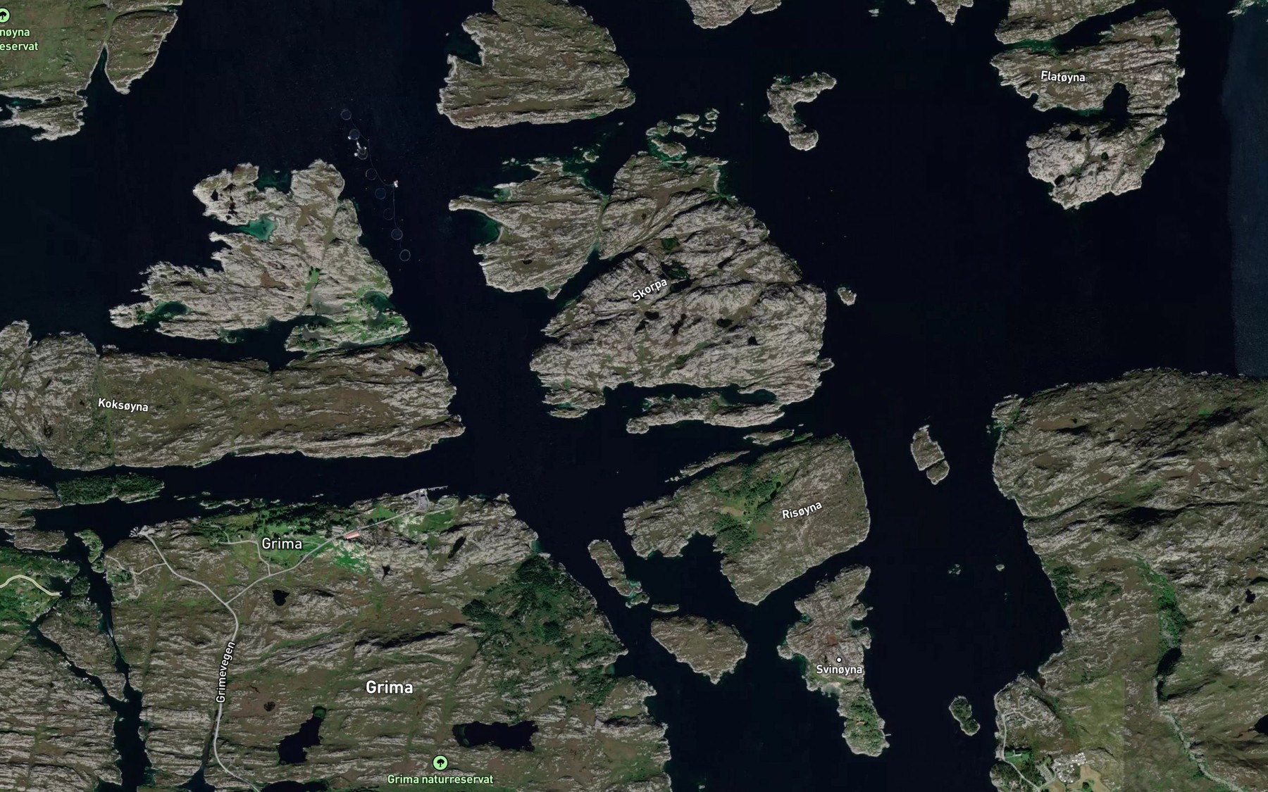Satellite map of the Sore Skorpevag
