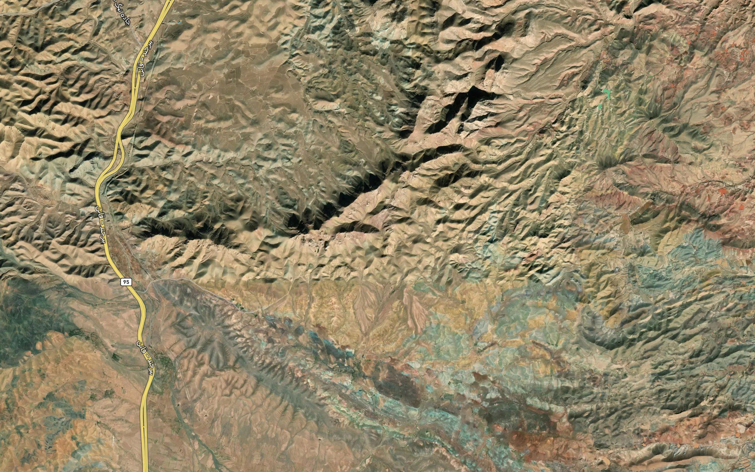 Cheshmeh-ye Mian Kuh