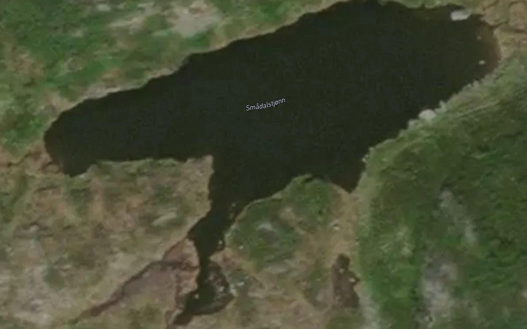 Satellite map of the Smadalstjonn
