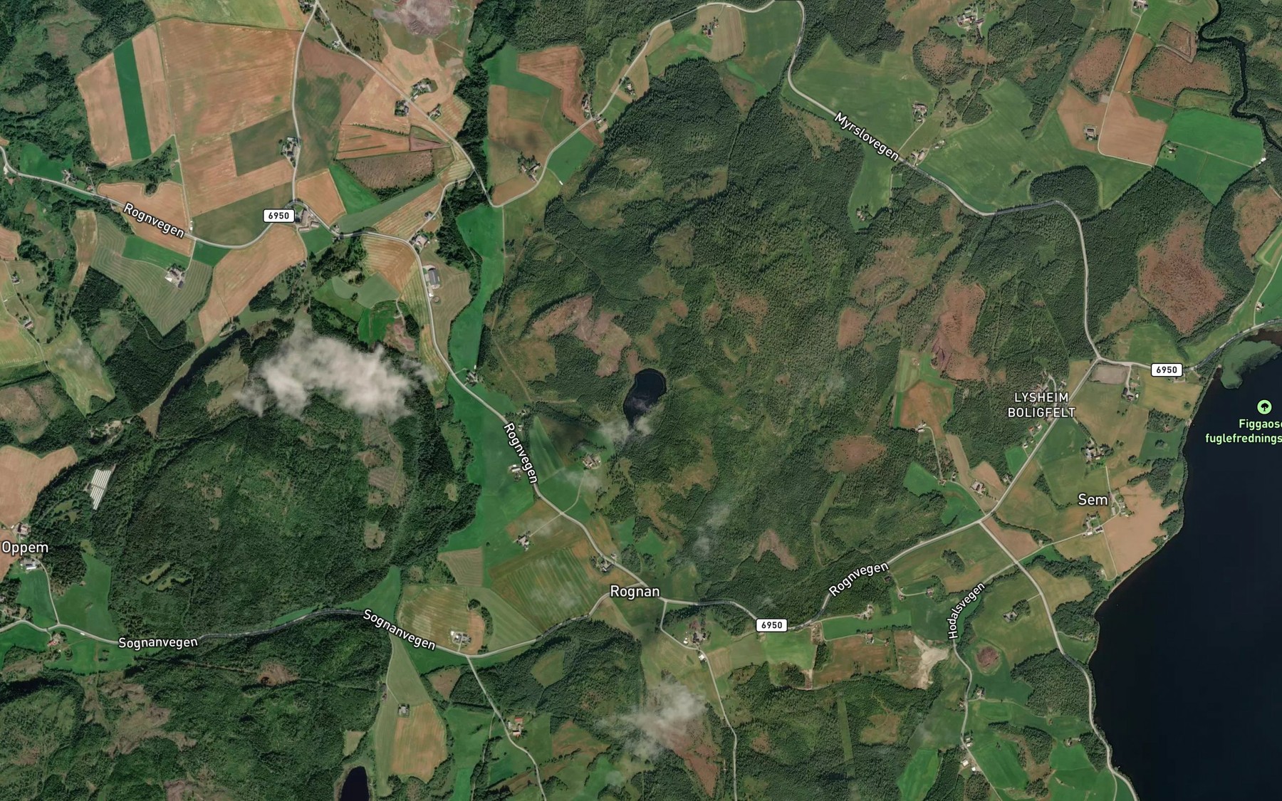 Satellite map of the Rogntjonna
