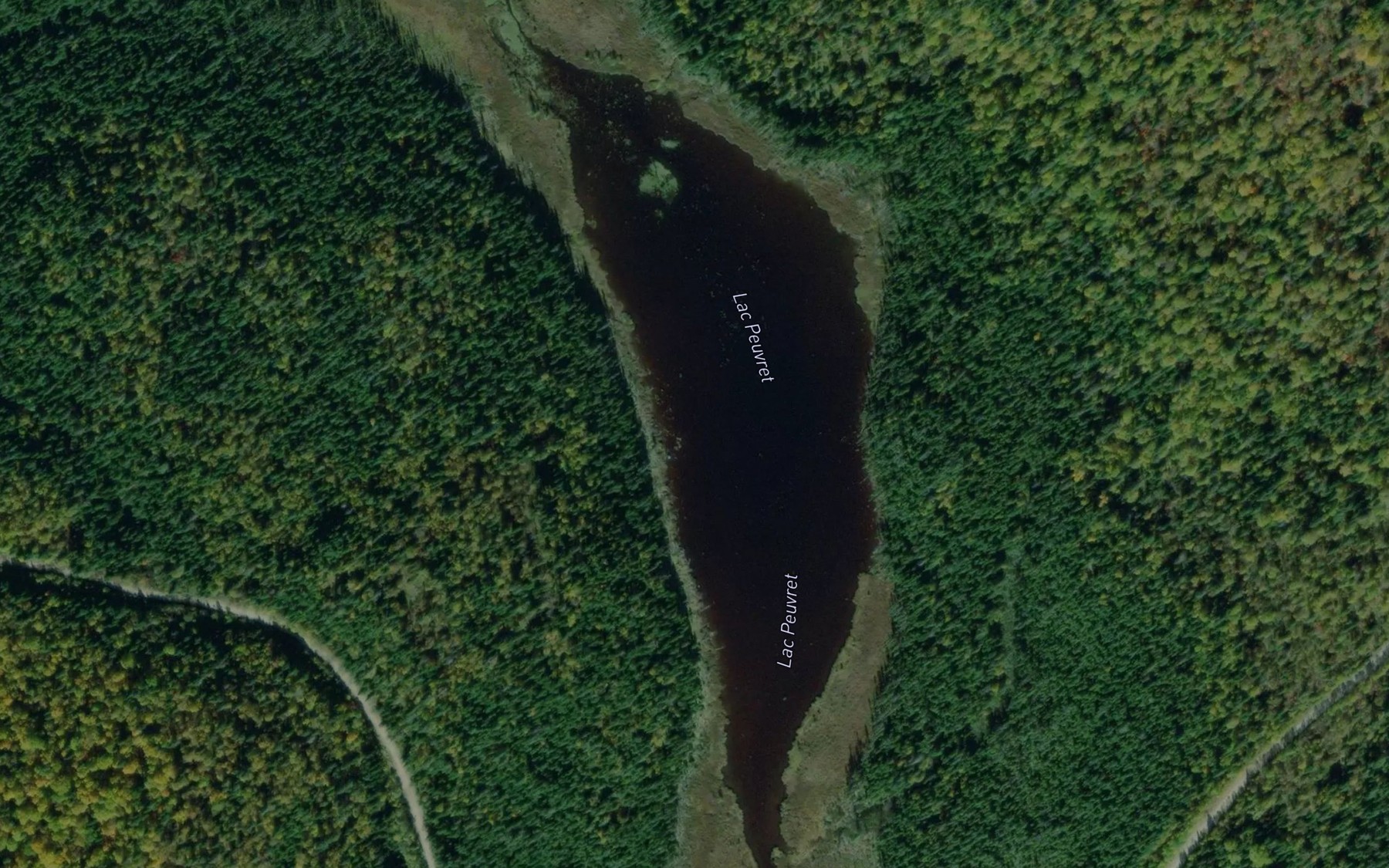 Satellite map of the Lac Peuvret