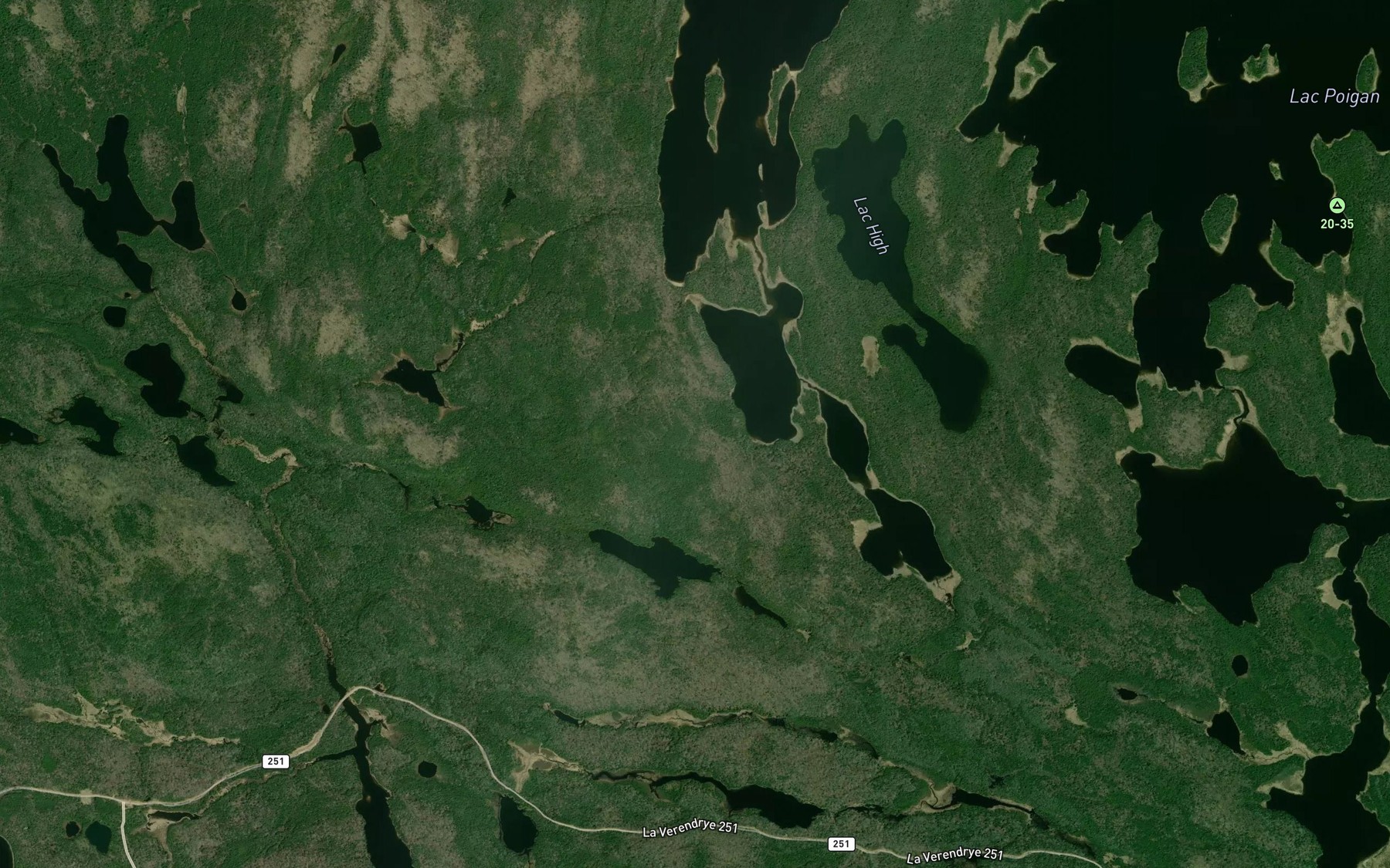 Satellite map of the Etang Rich