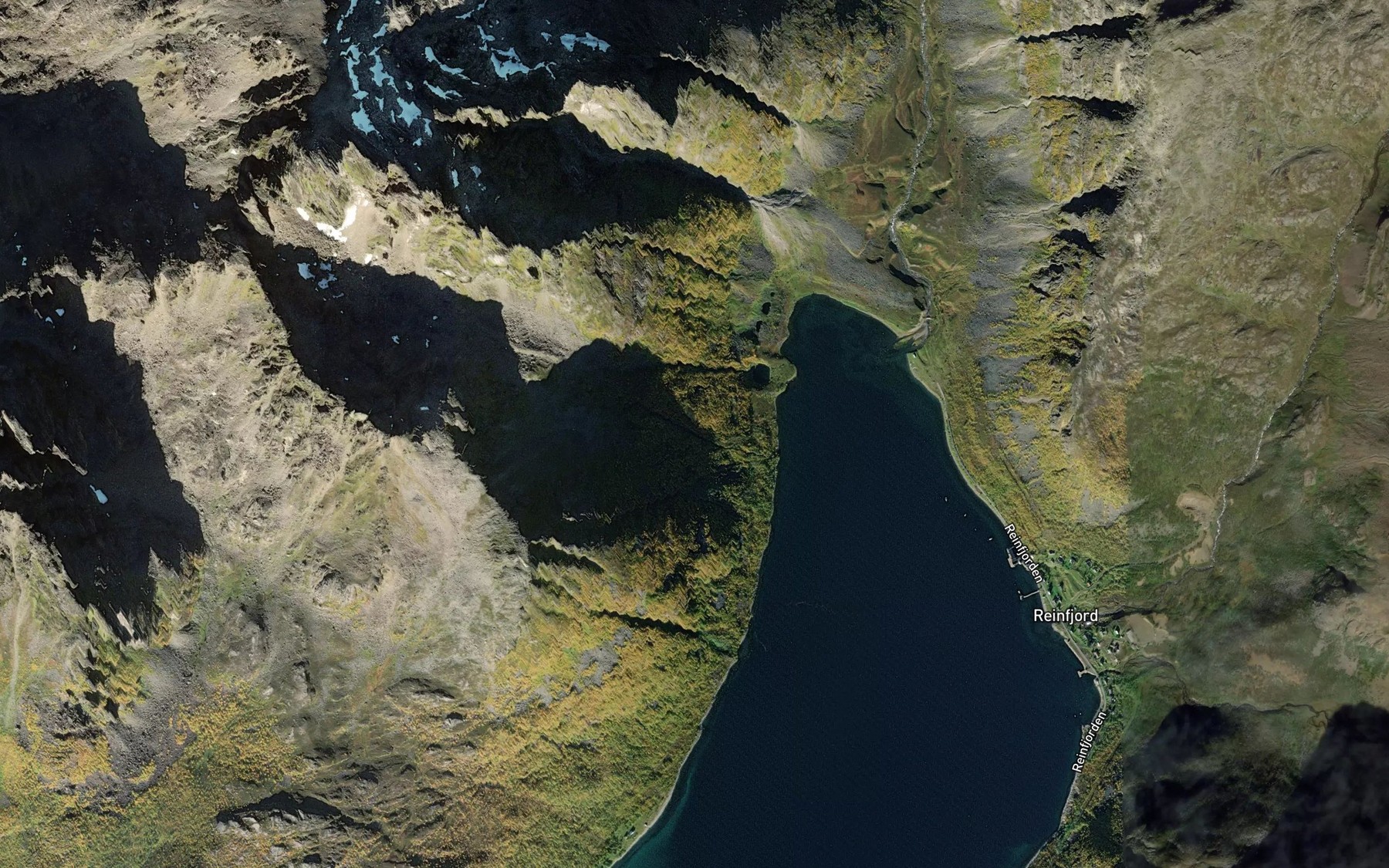 Satellite map of the Seljeelva