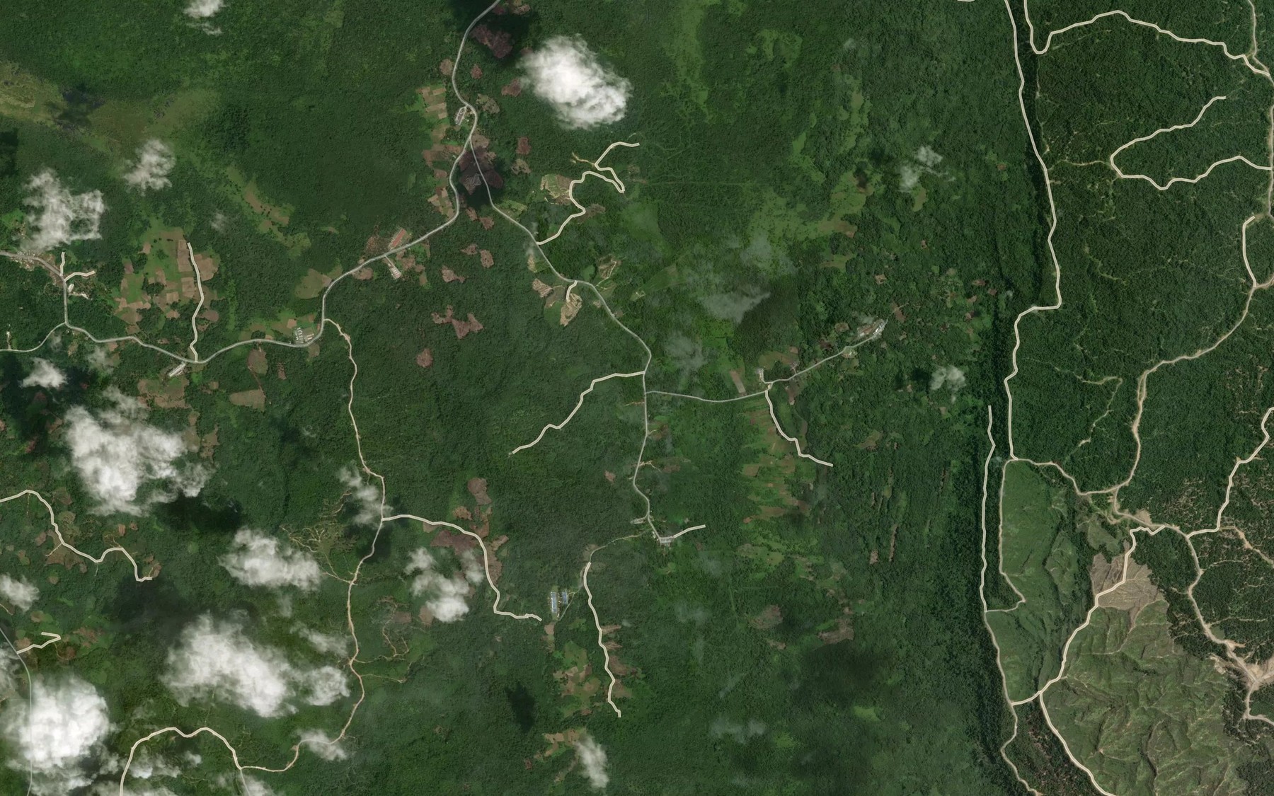 Satellite map of the Sungai Seramin