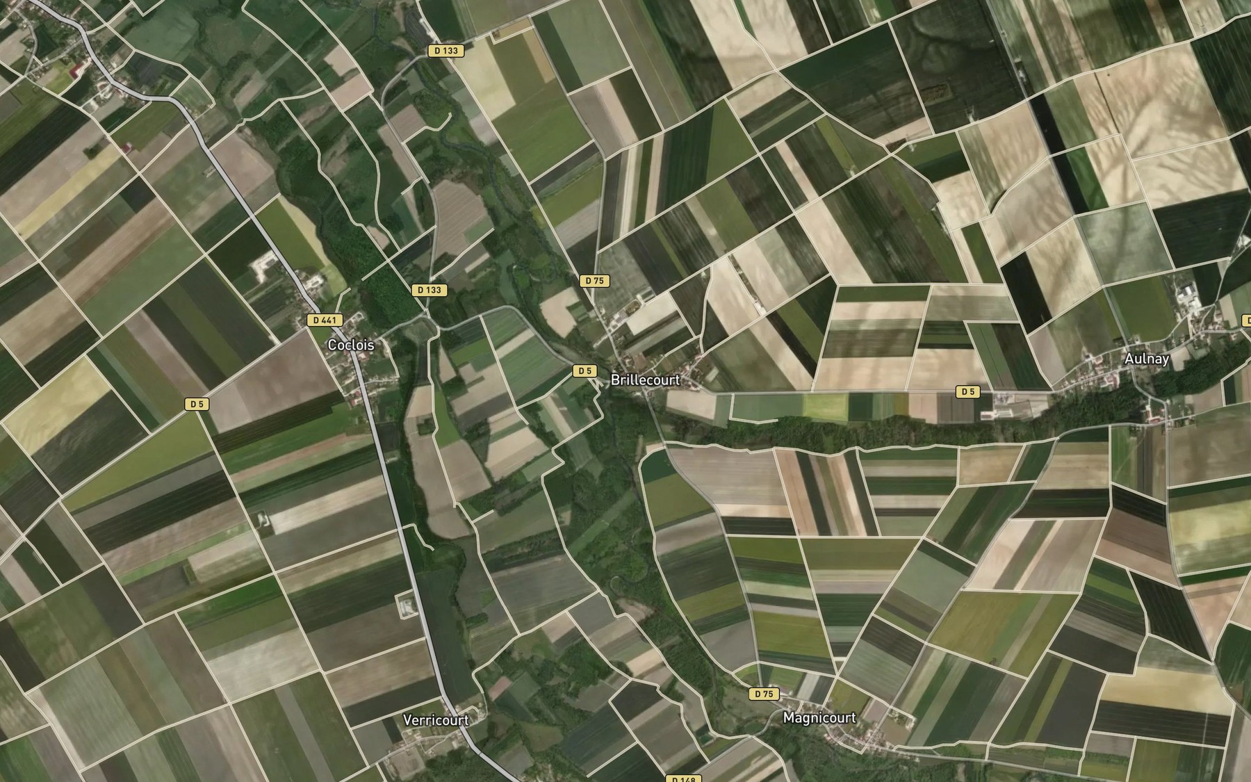 Satellite map of the Ruisseau le Ravet