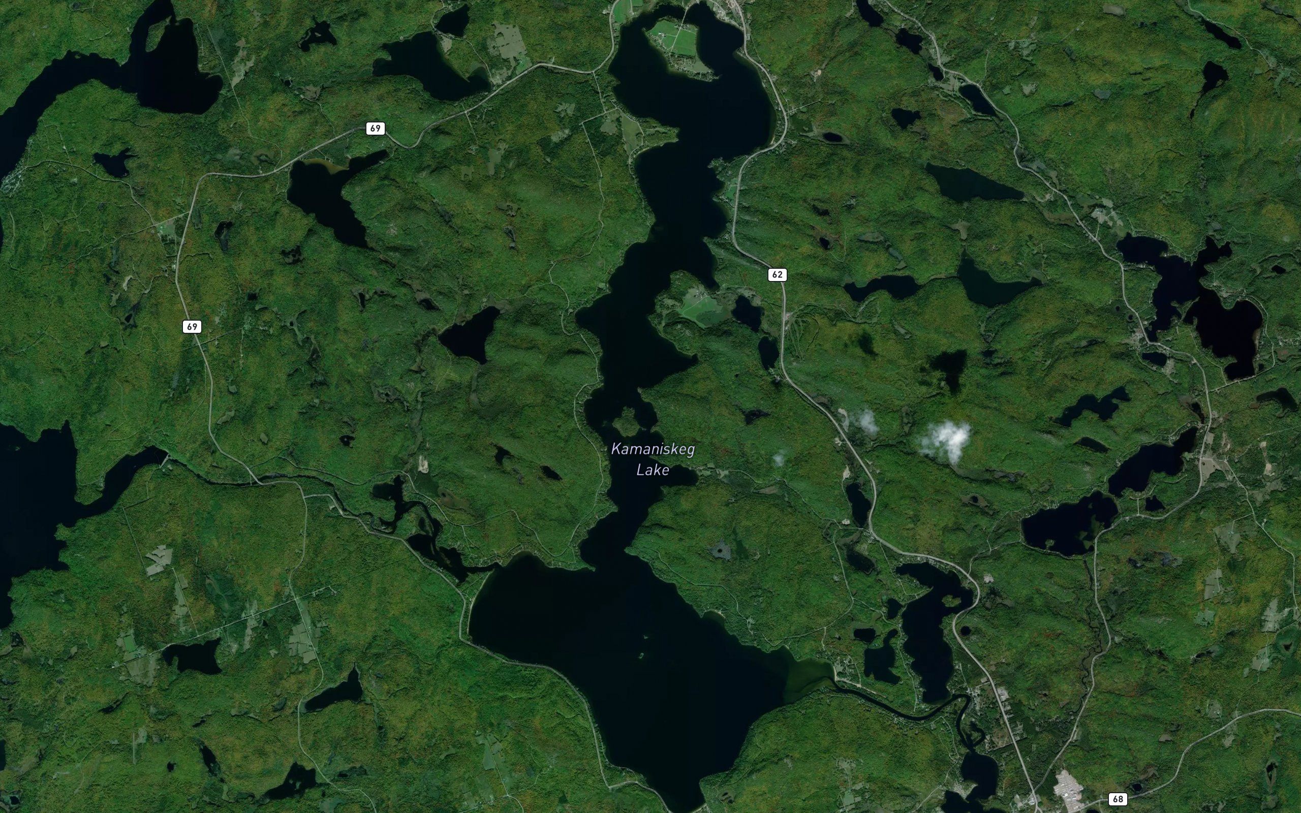 Kamaniskeg Lake