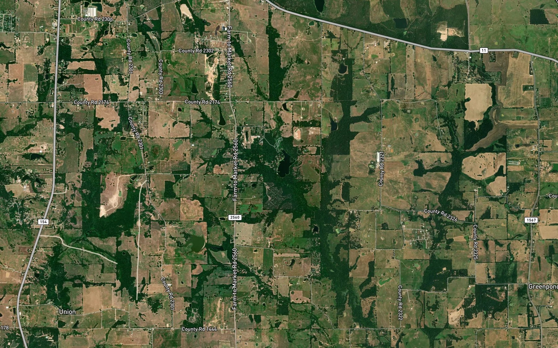 Satellite map of the Elberta Lake
