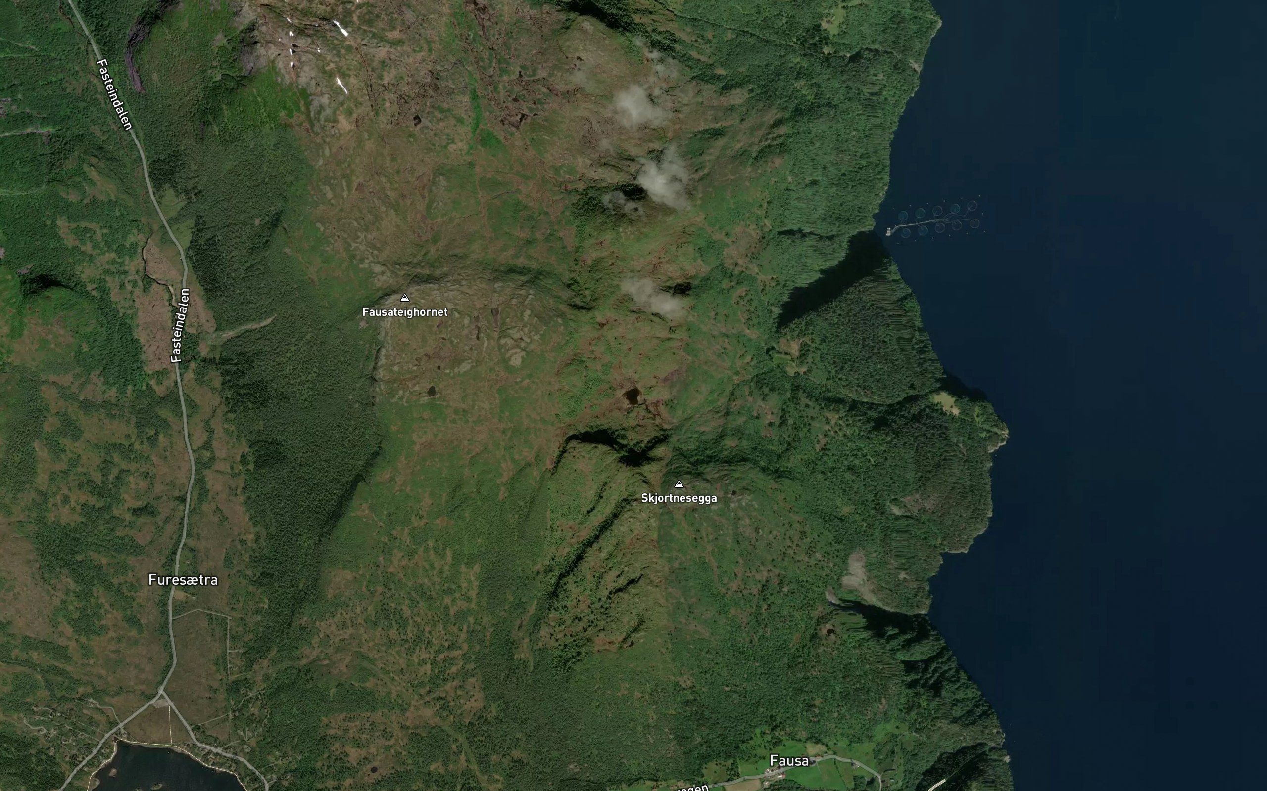 Skjortnesvatnet