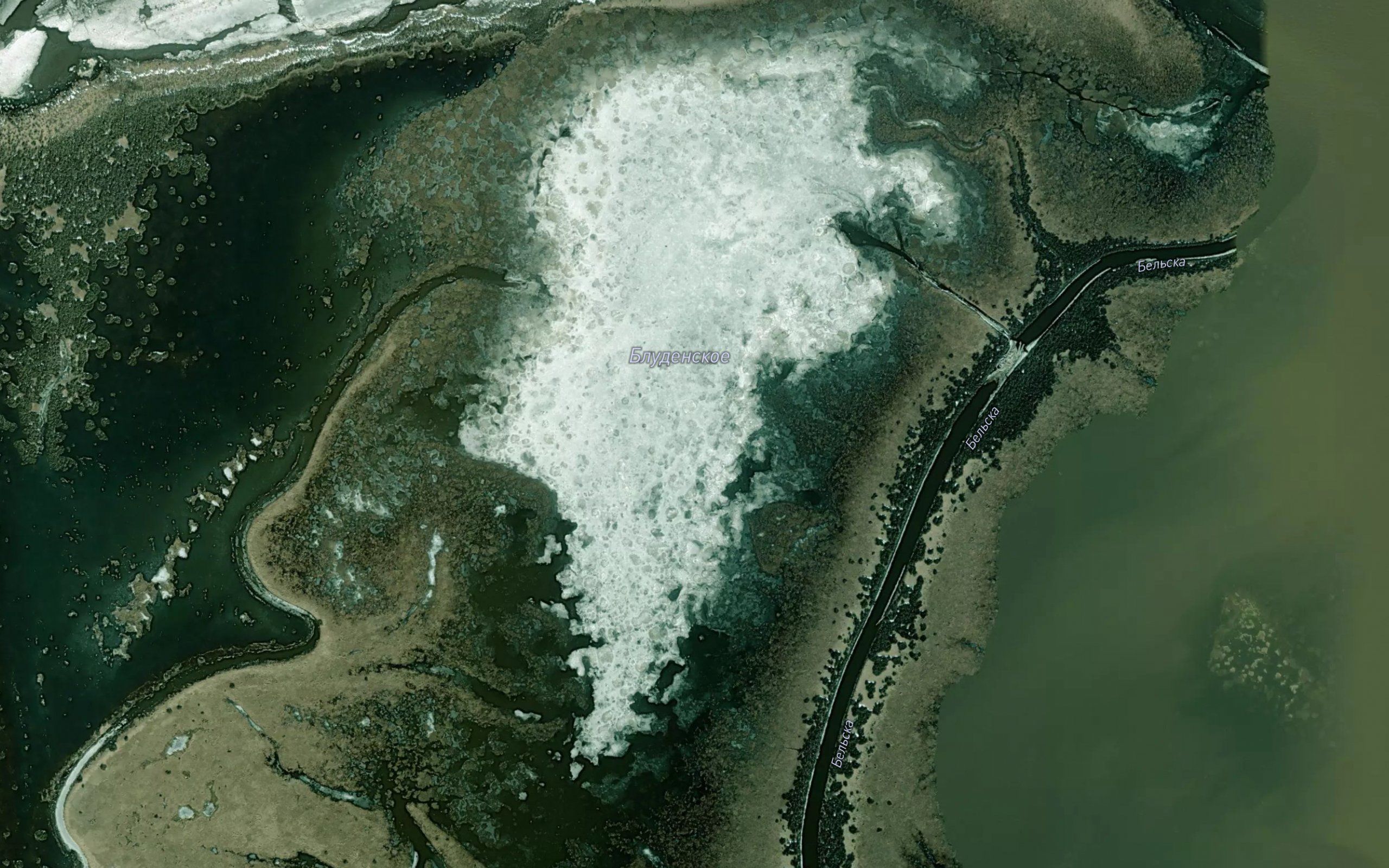 Ozero Bludenskoye
