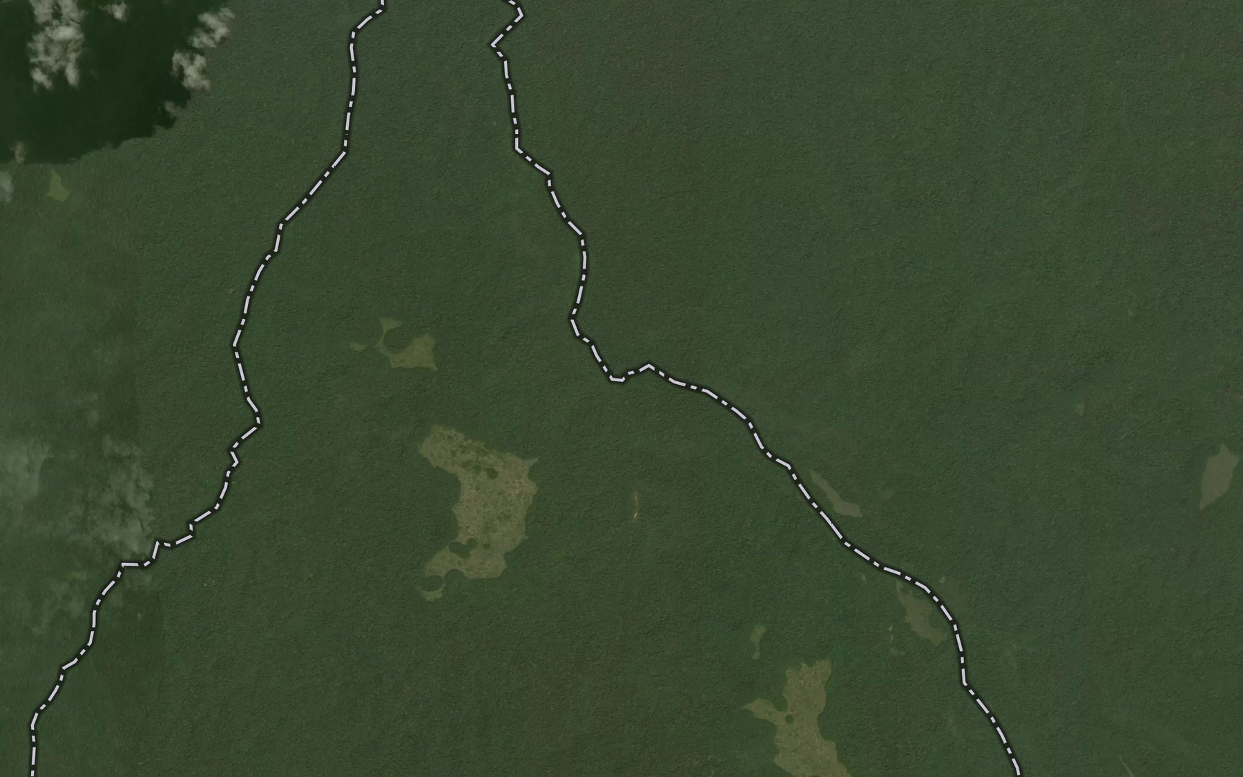 Satellite map of the Madjouama