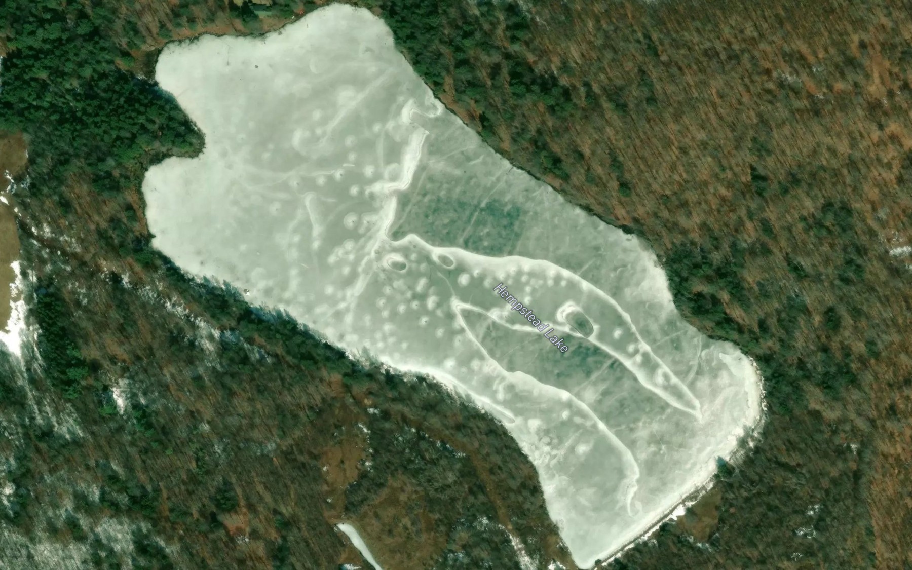 Satellite map of the Hempstead Lake