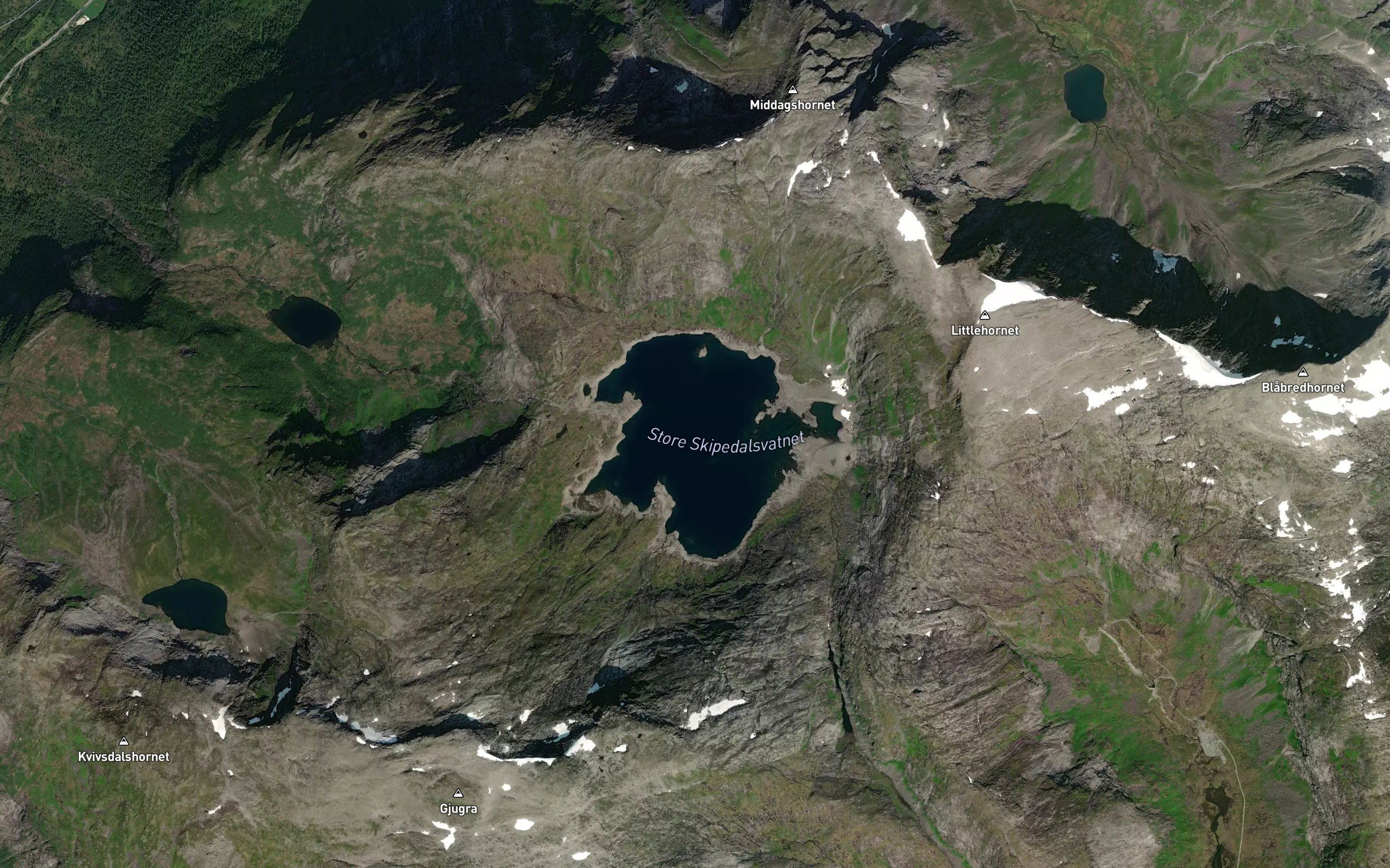 Skipedalsvatnet,Store