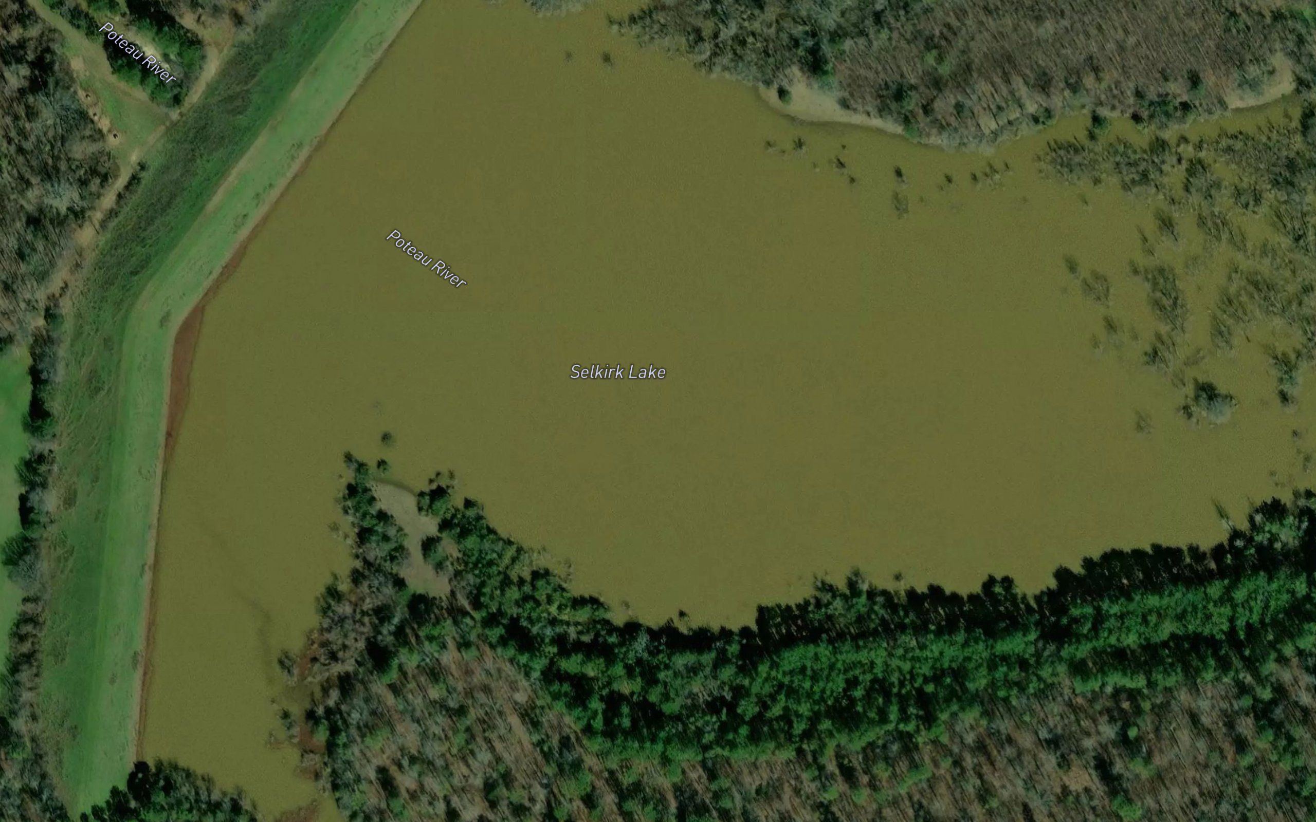 Selkirk Lake
