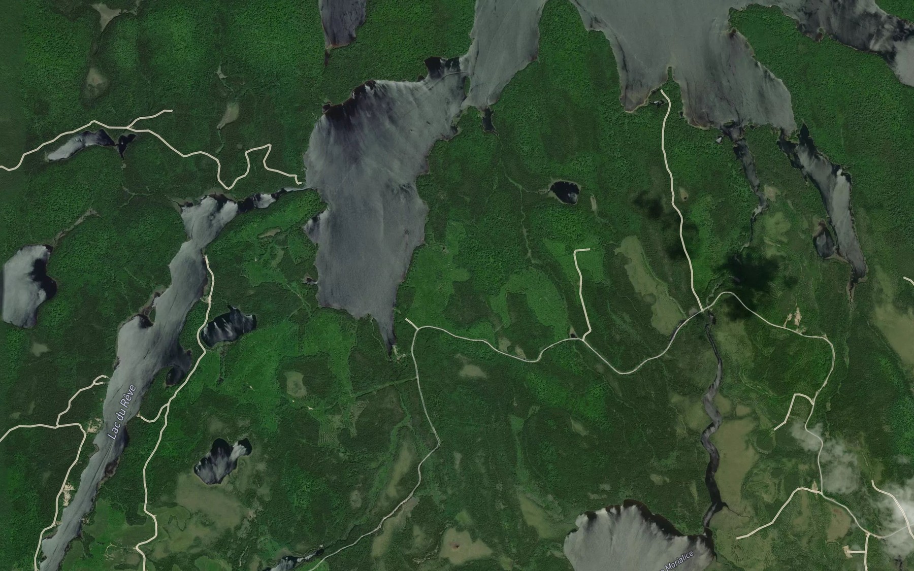 Satellite map of the Riviere Mos Kamatakasko