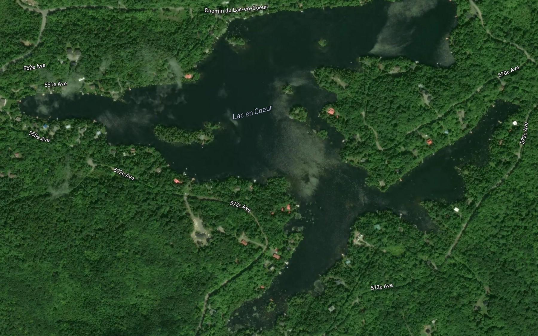 Satellite map of the Lac en Coeur