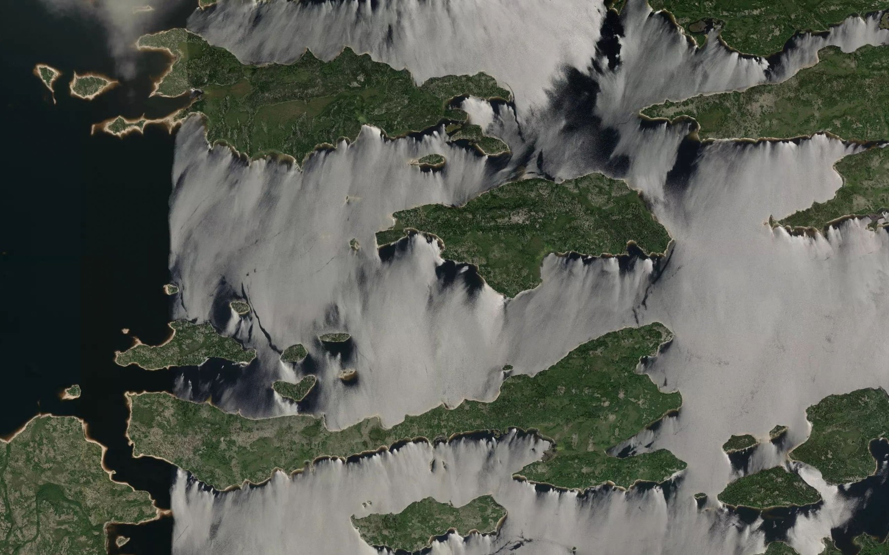 Satellite map of the Lac Kapoon