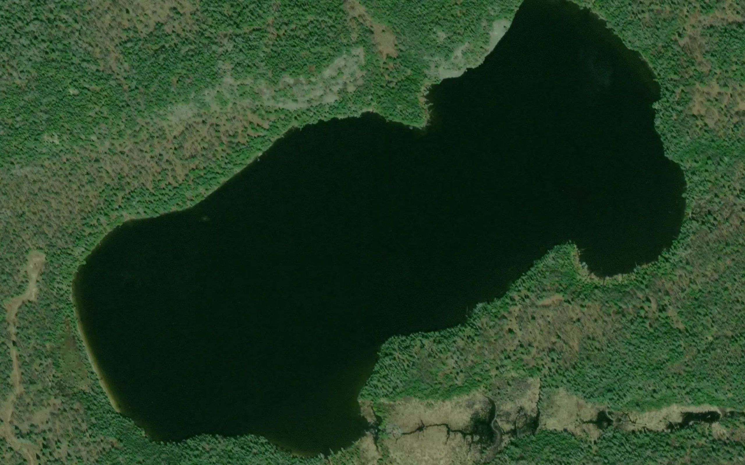 Lunam Lake