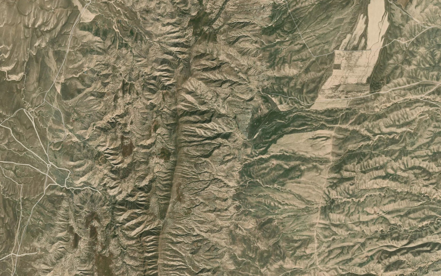 Satellite map of the Qaraagach