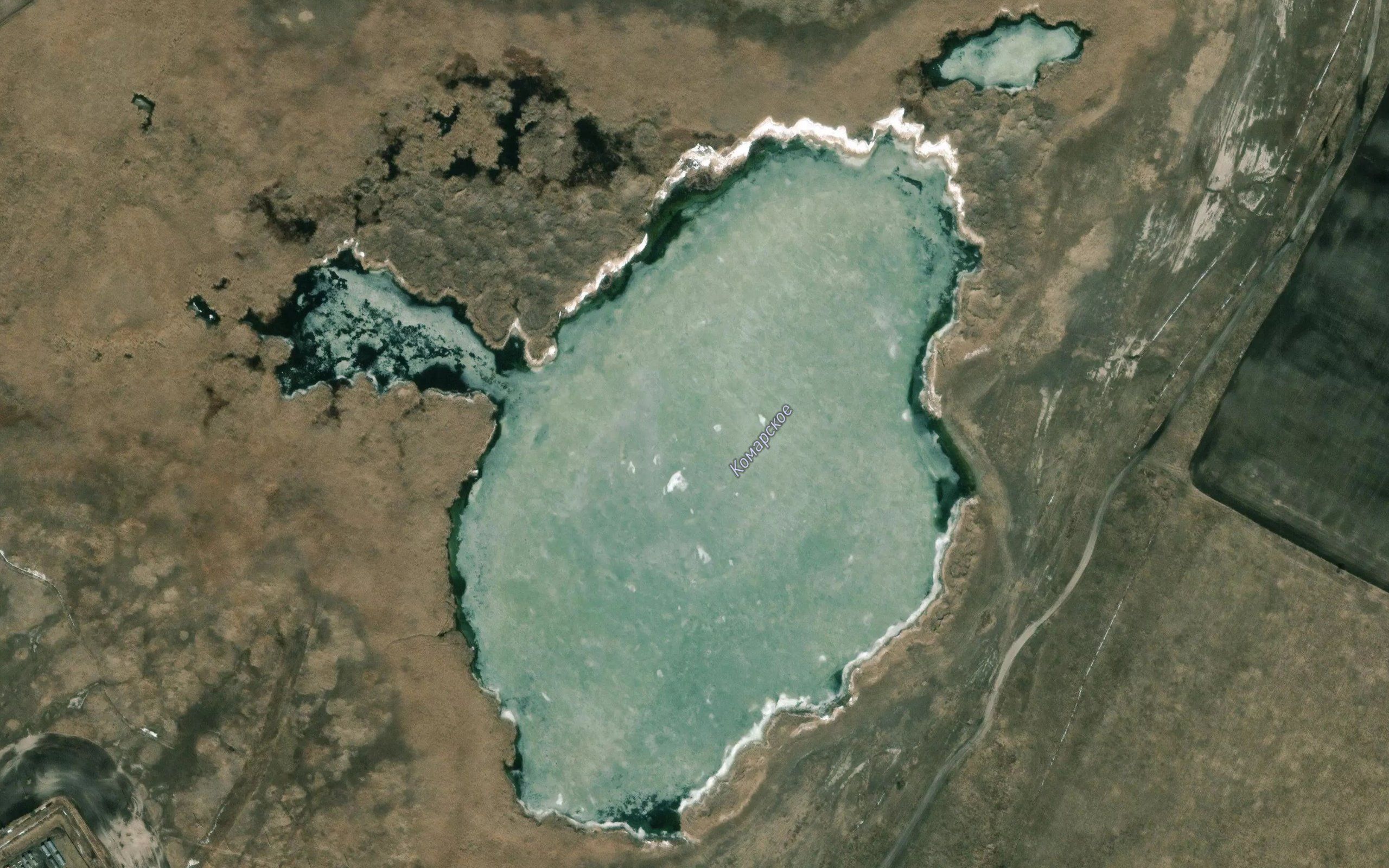 Ozero Komarskoye