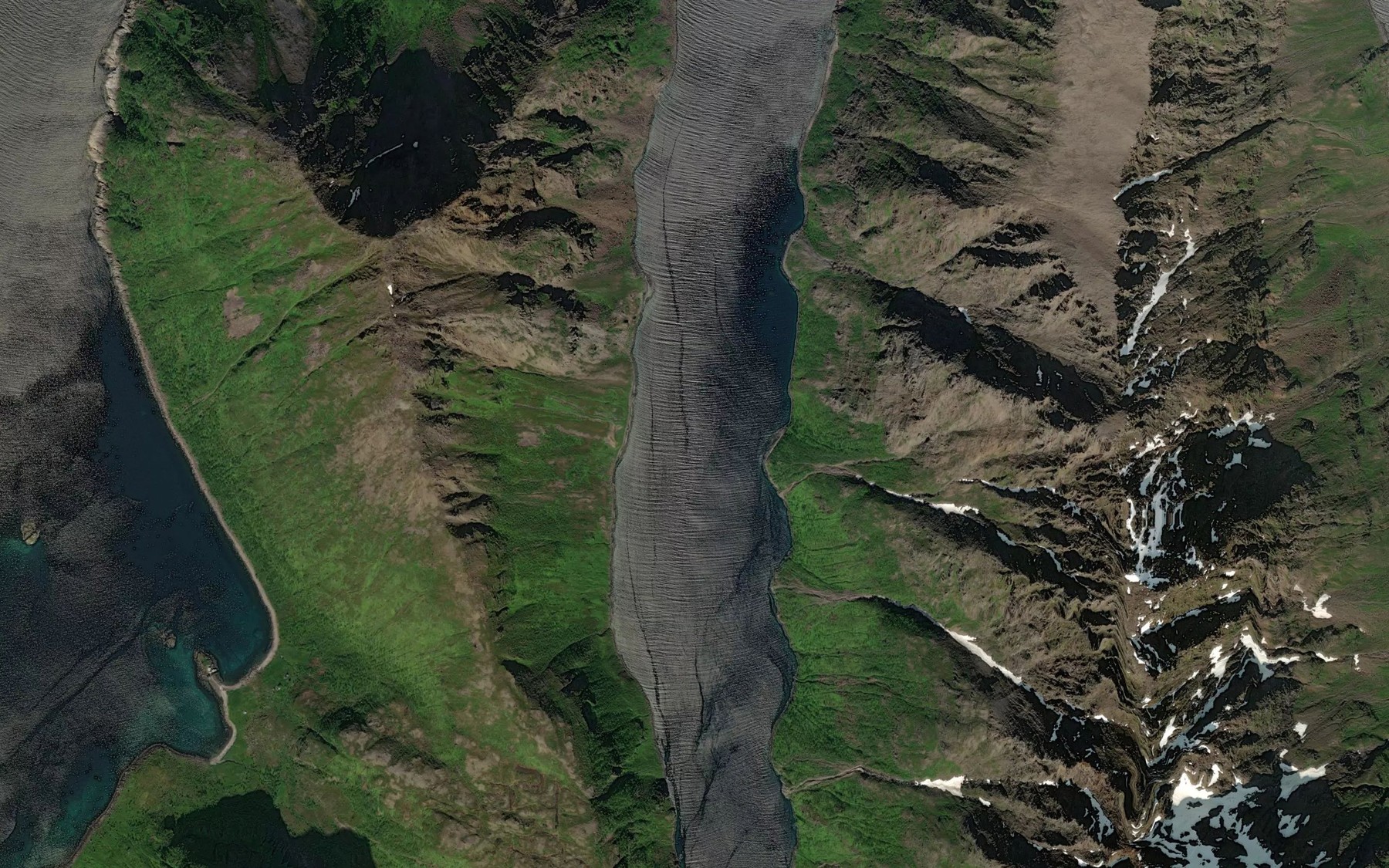 Satellite map of the Smalfjorden