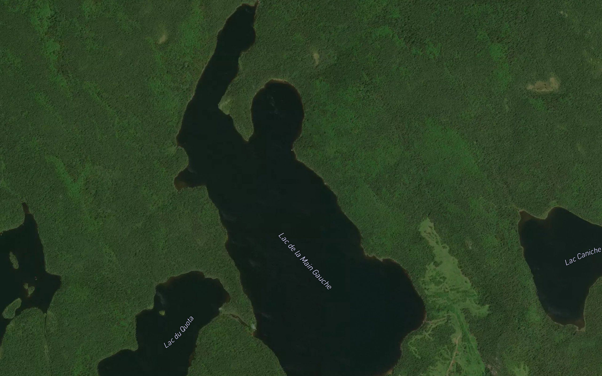 Lac de la Main Gauche