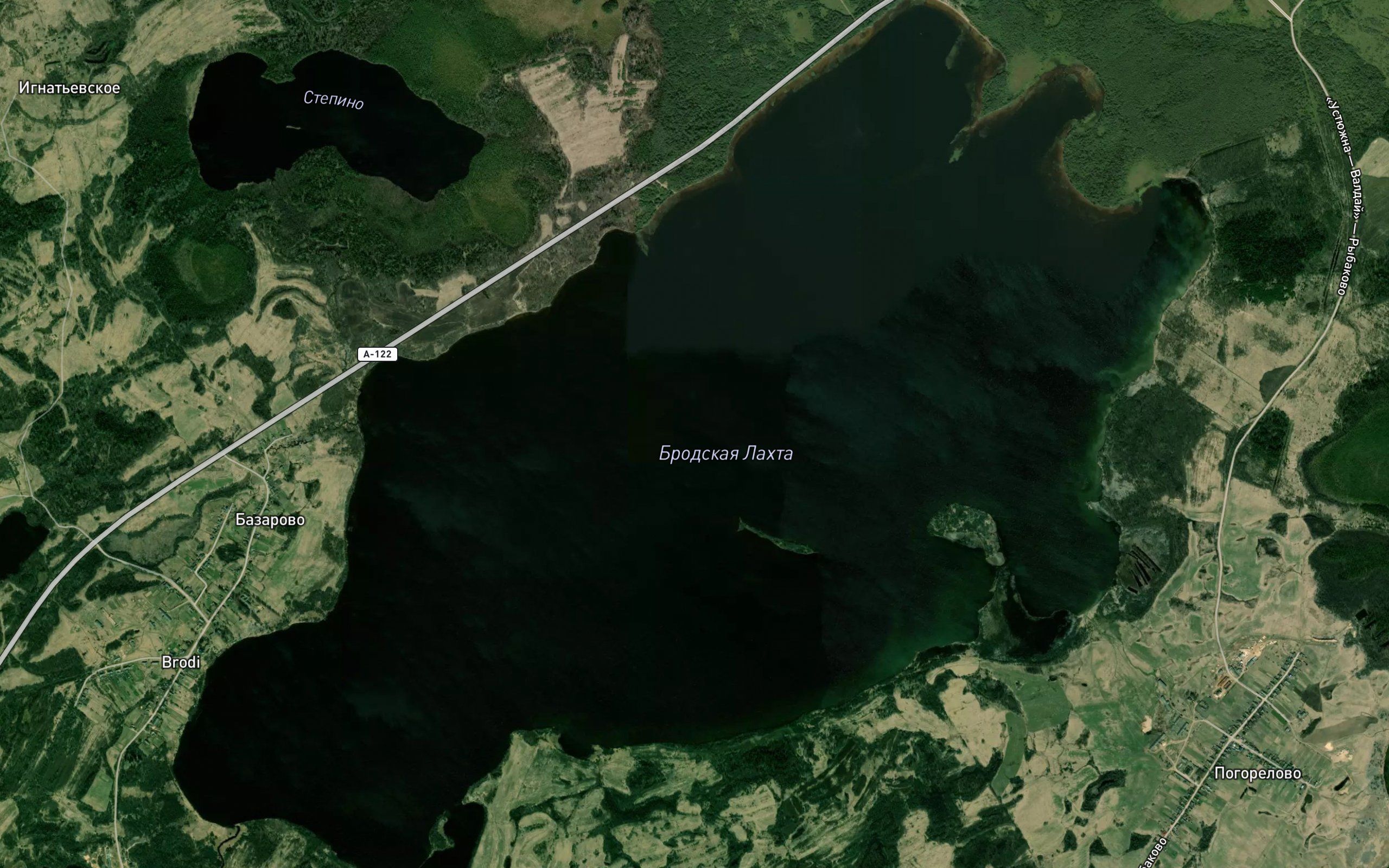 Ozero Brodskaya Lakhta