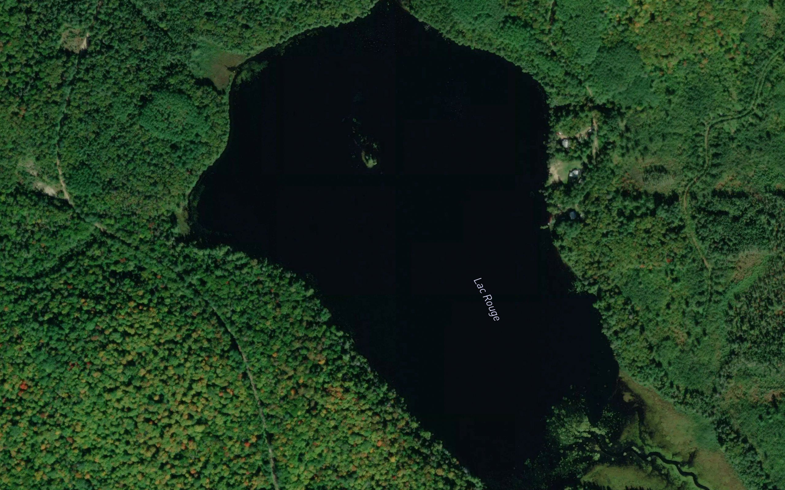 Lac Rouge