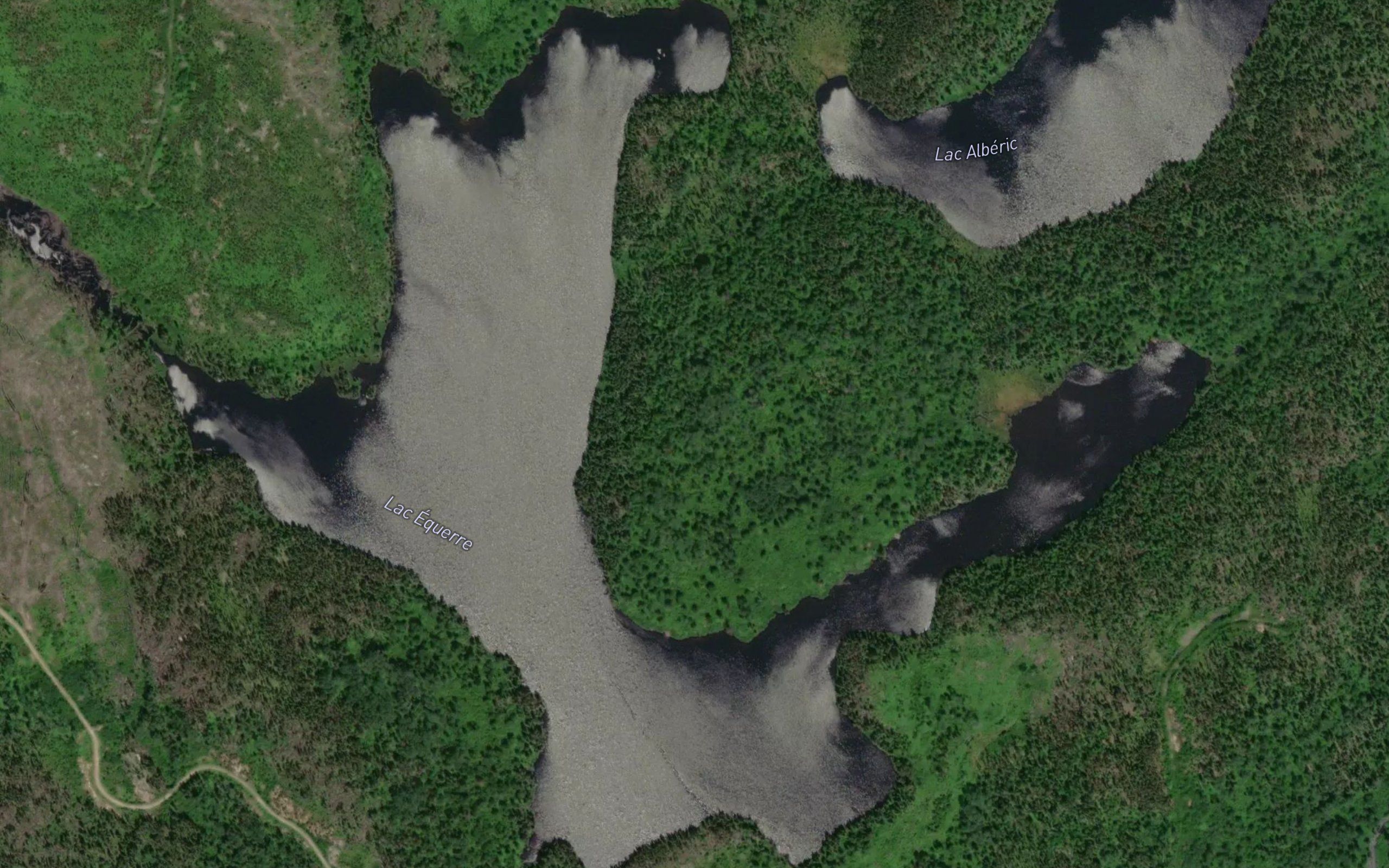 Lac Equerre