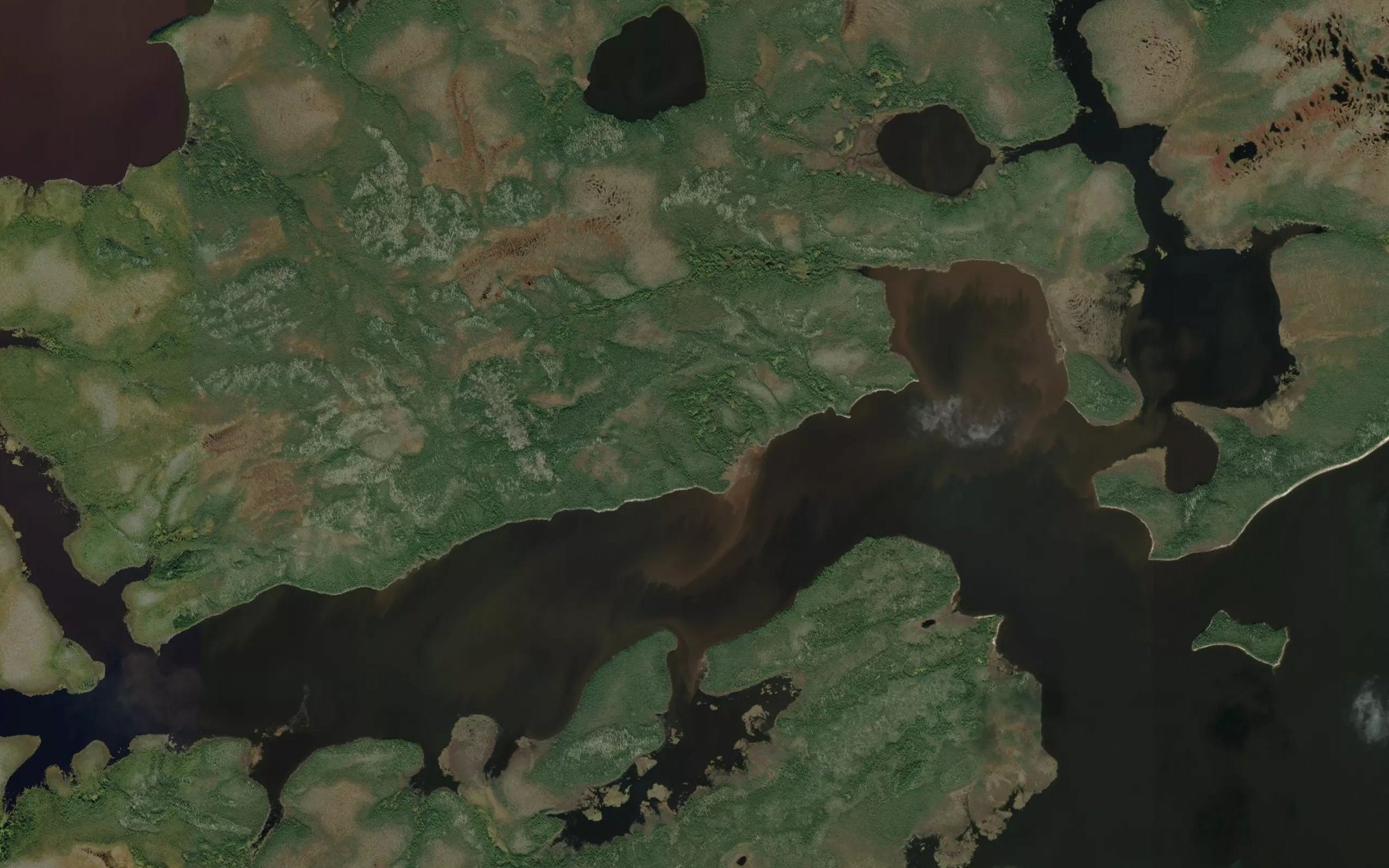 Satellite map of the Passe Ukau Amikap
